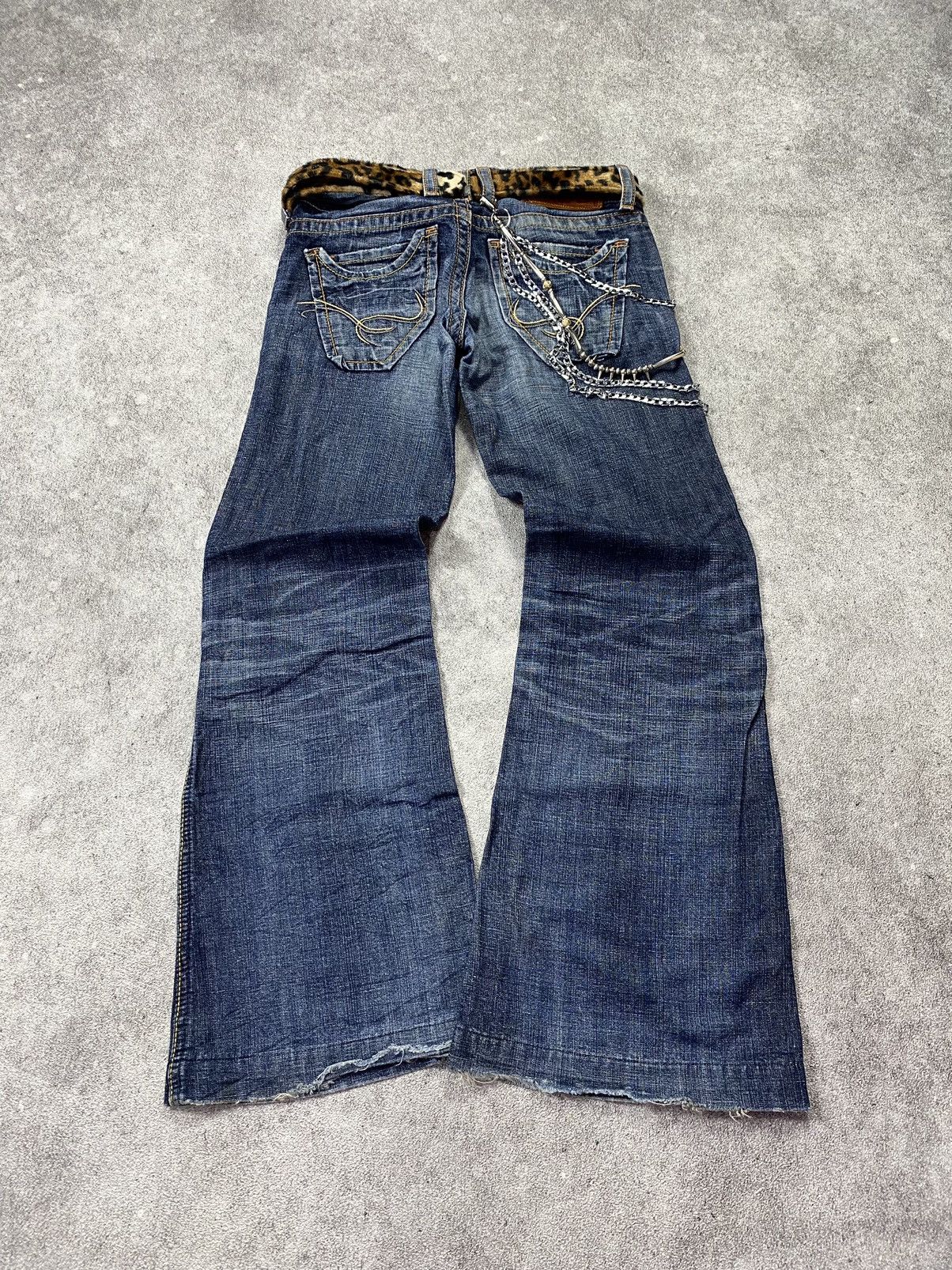Beauty Beast × Hysteric Glamour × Japanese Brand 2000s Something Super Flared Washed Jean Size US 29 - 2 Thumbnail