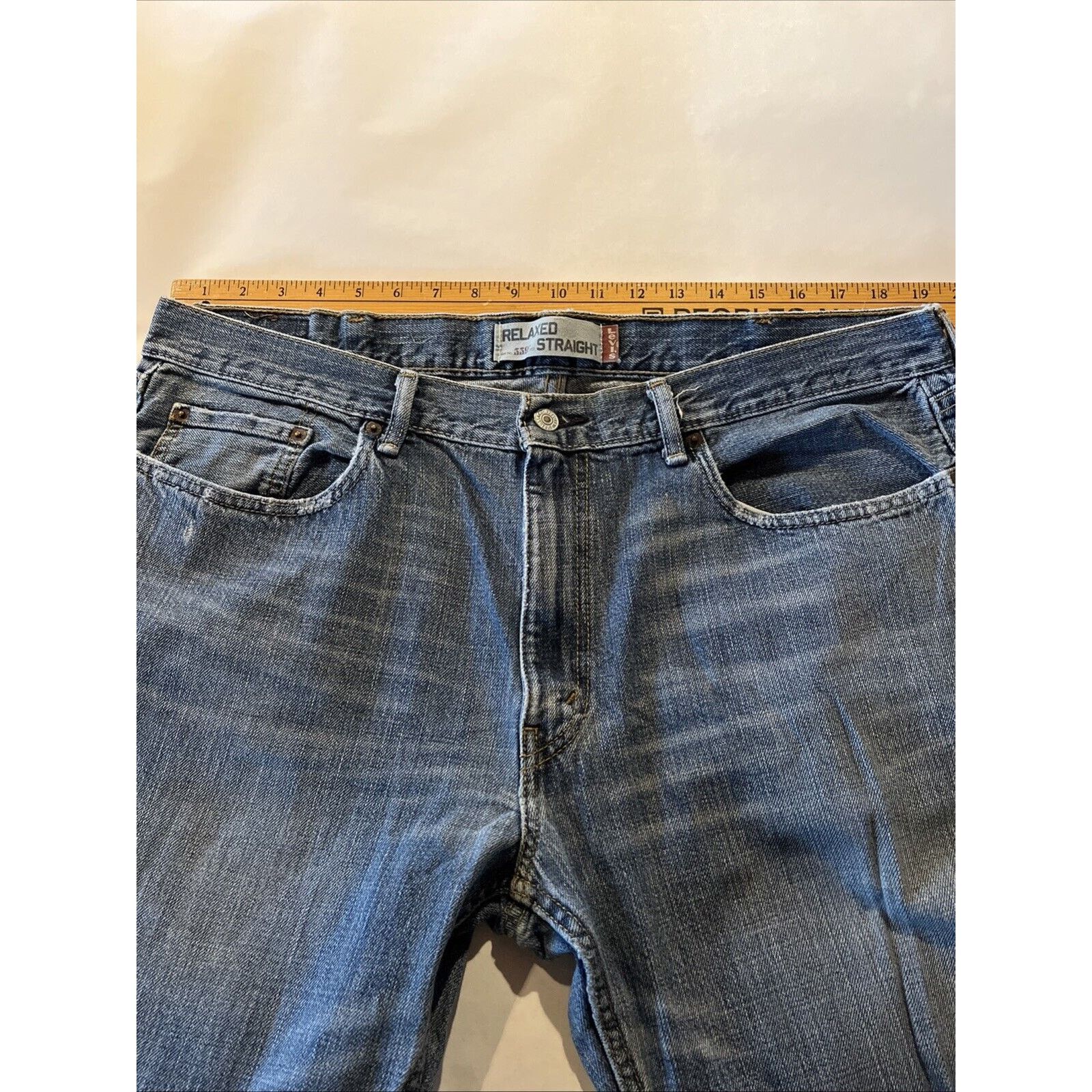 Levi's Levi’s 559 Jeans Men’s 38x32 Blue Medium Wash Cotton Denim Size US 38 / EU 54 - 4 Thumbnail