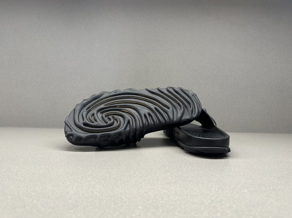 Crocs × Salehe Bembury Crocs Pollex Slide by Selehe Bembury Sasquatch Size US 8 / EU 41 - 9 Thumbnail