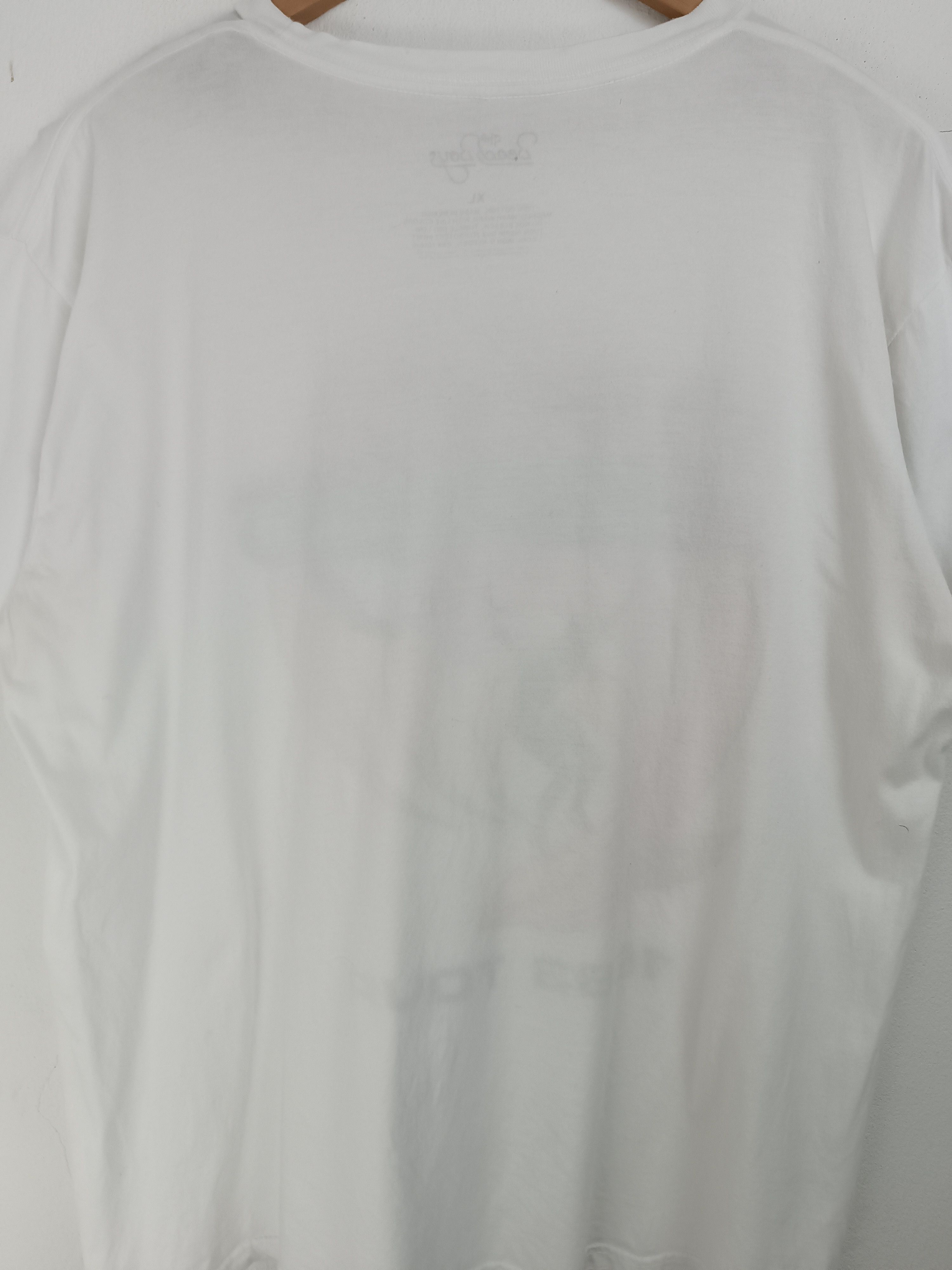 Band Tees VTG THE BEACH BOYS SURF TOUR 1983 TEE who kinks jam beatles Size US XL / EU 56 / 4 - 18 Thumbnail