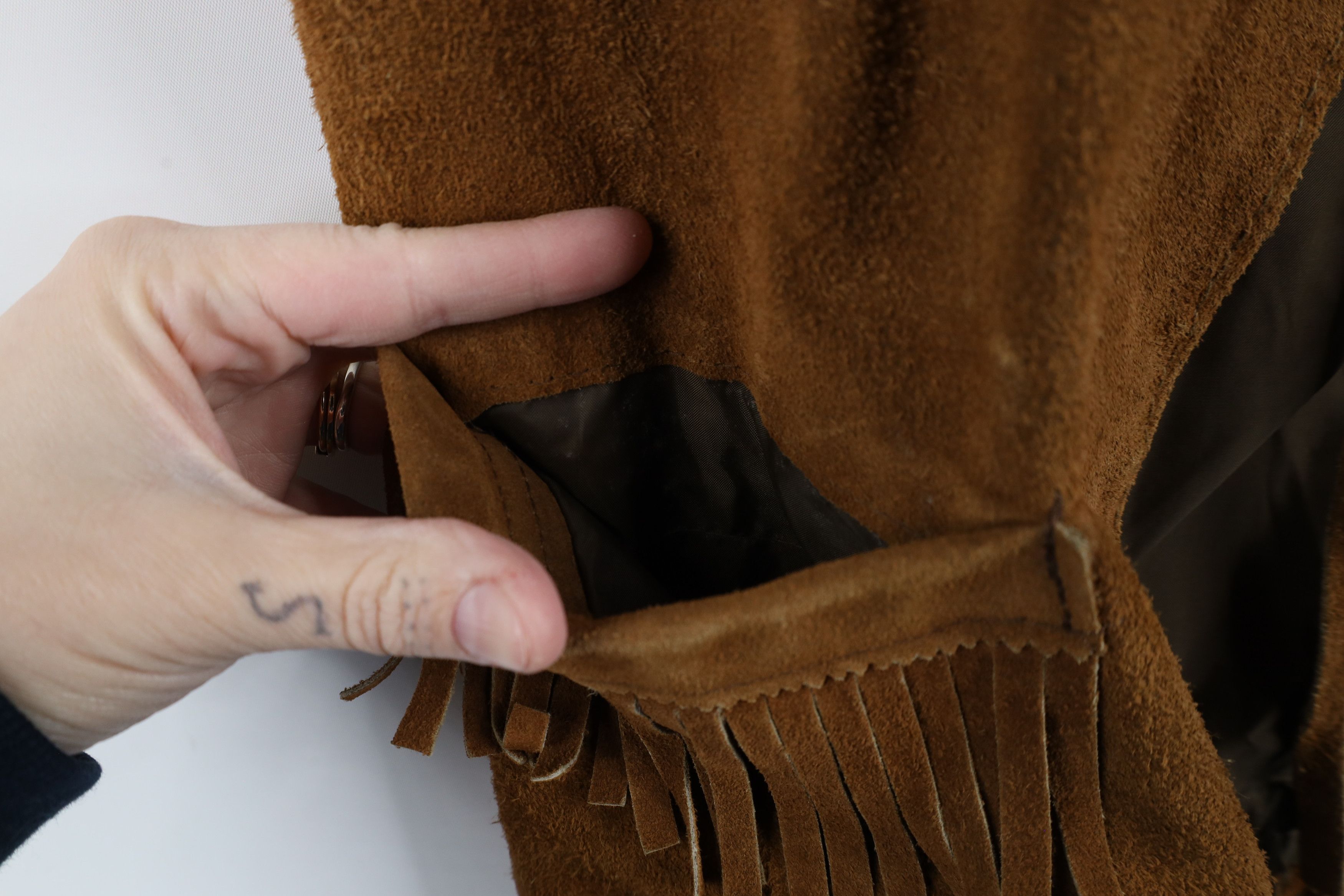 Vintage Vintage 60s 70s Brill Bros Fringed Suede Leather Vest USA Size US S / EU 44-46 / 1 - 5 Thumbnail