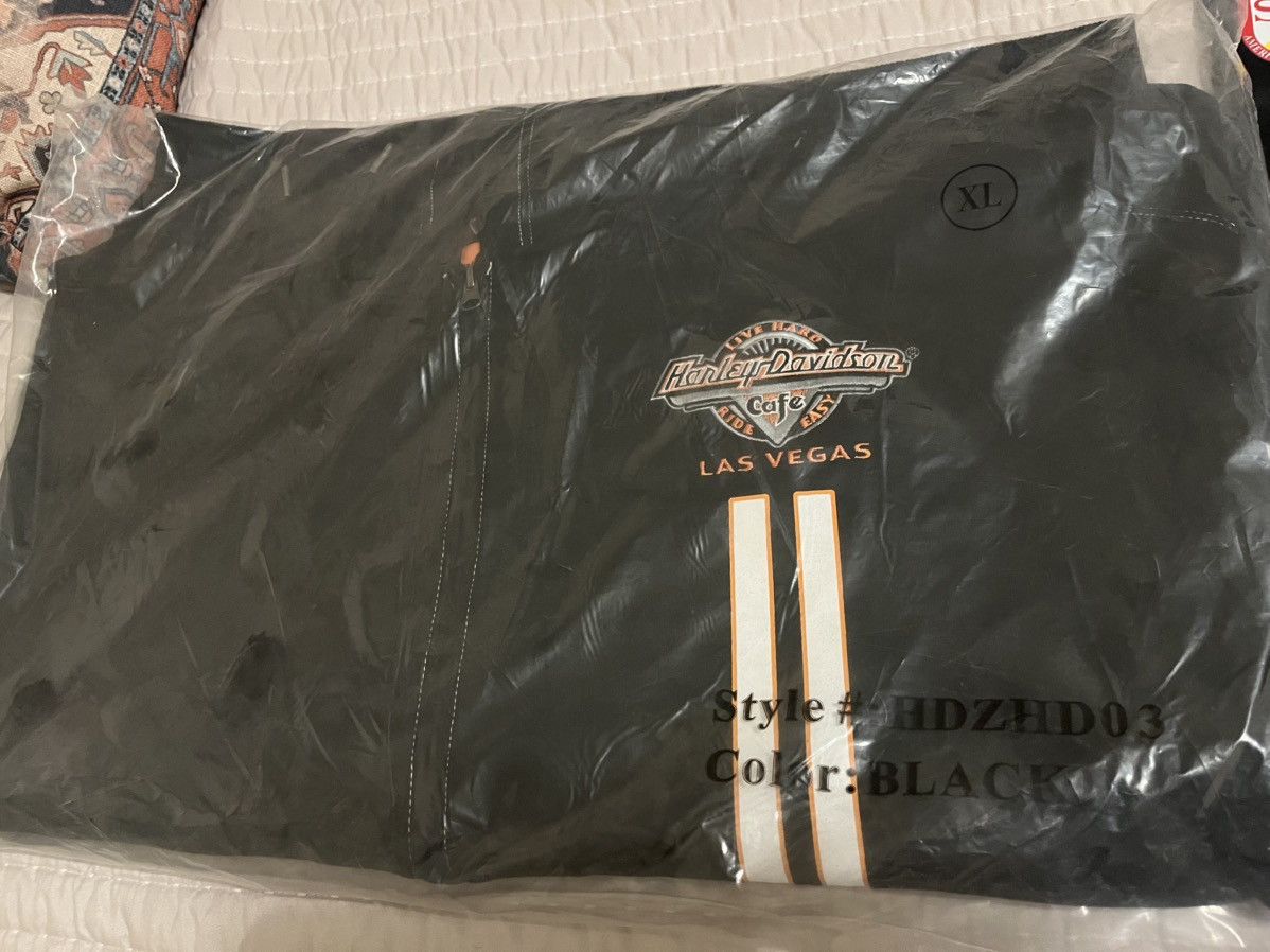 Harley Davidson DEADSTOCK Vintage Harley Davidson Hoodie Embroidered Zip Up Size US L / EU 52-54 / 3 - 1 Thumbnail