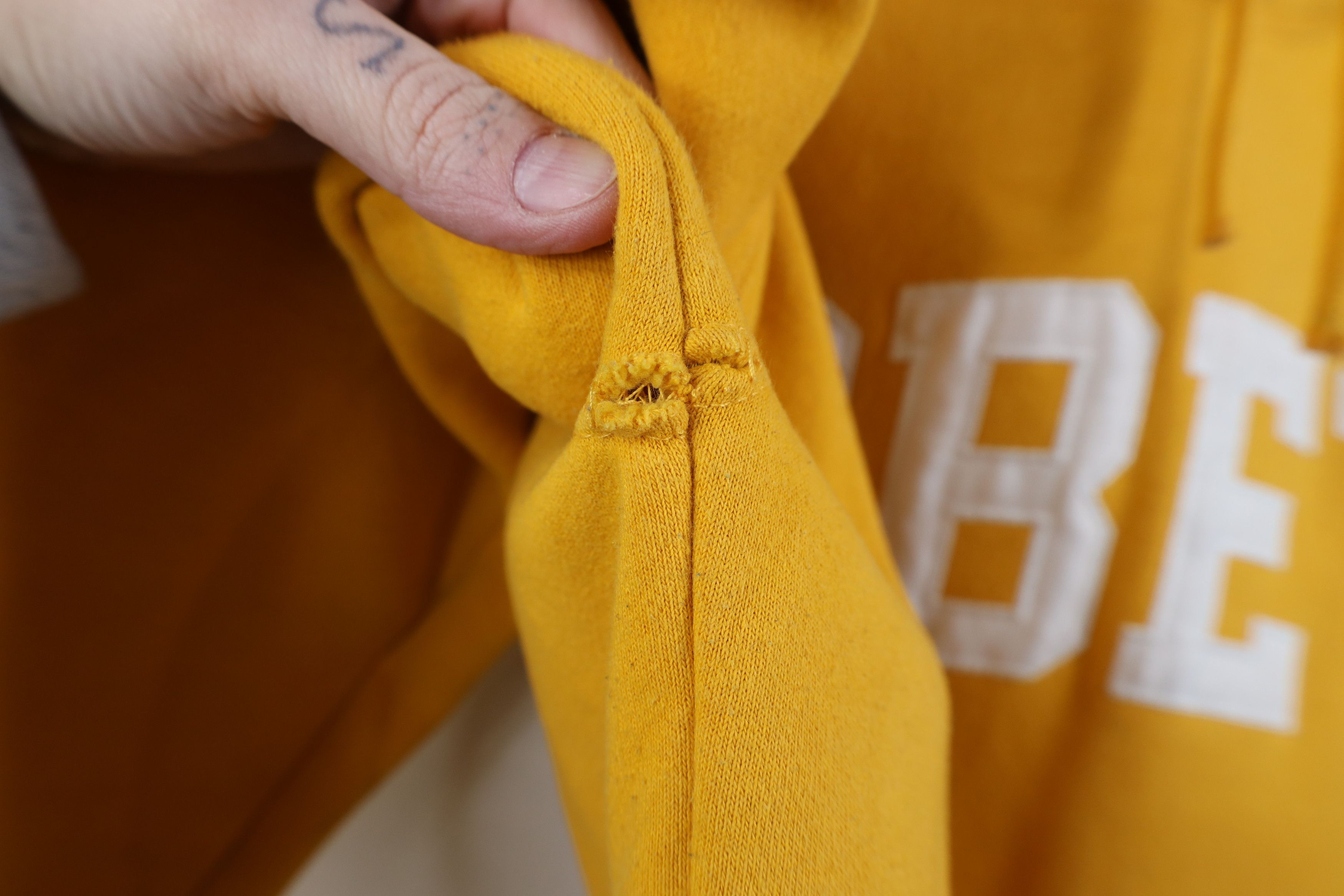 Obey Vintage Obey Propaganda Spell Out Heavyweight Hoodie Size US M / EU 48-50 / 2 - 10 Thumbnail
