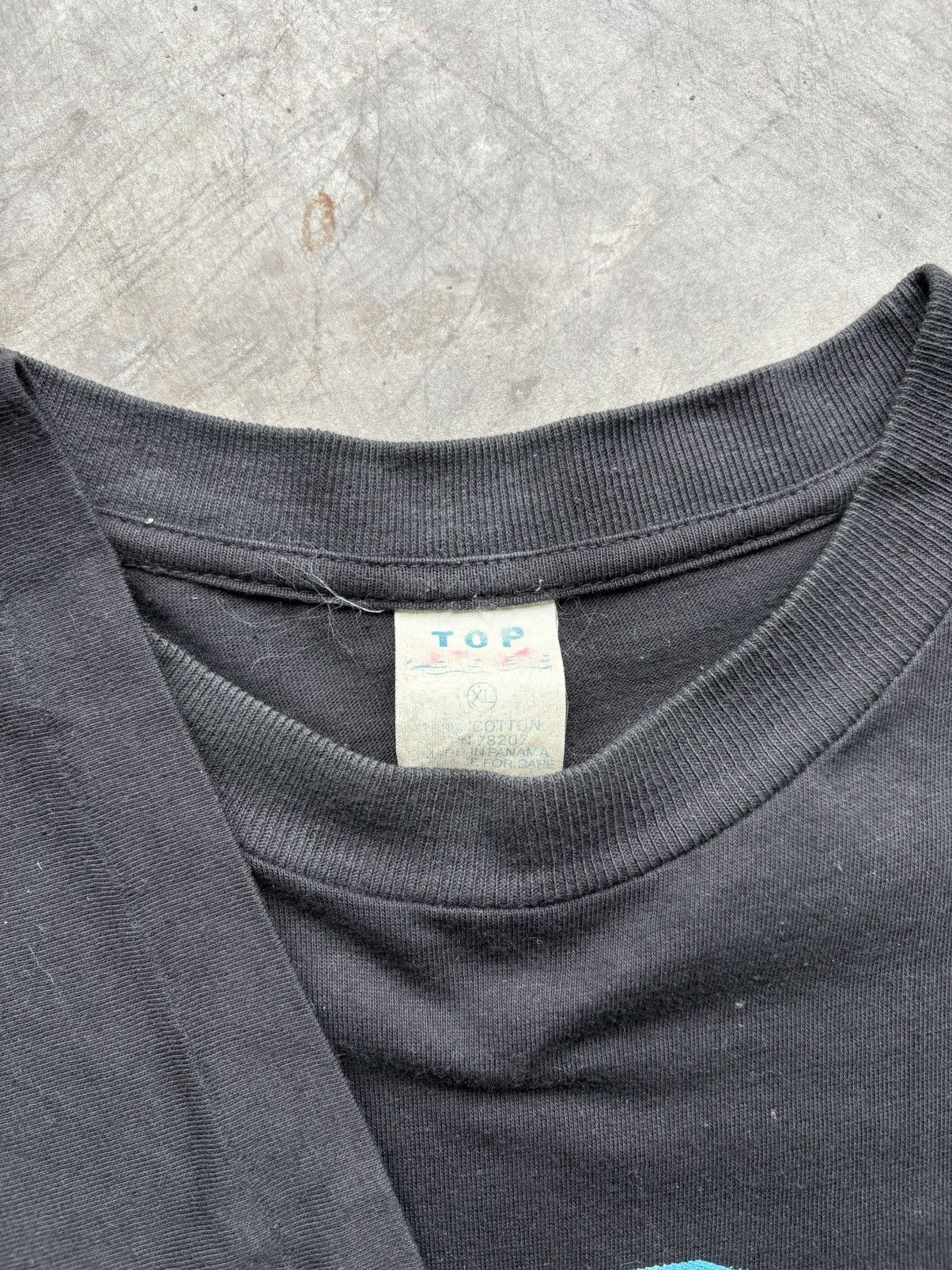 RARE Vintage Africa Animals Rap Tee Tops