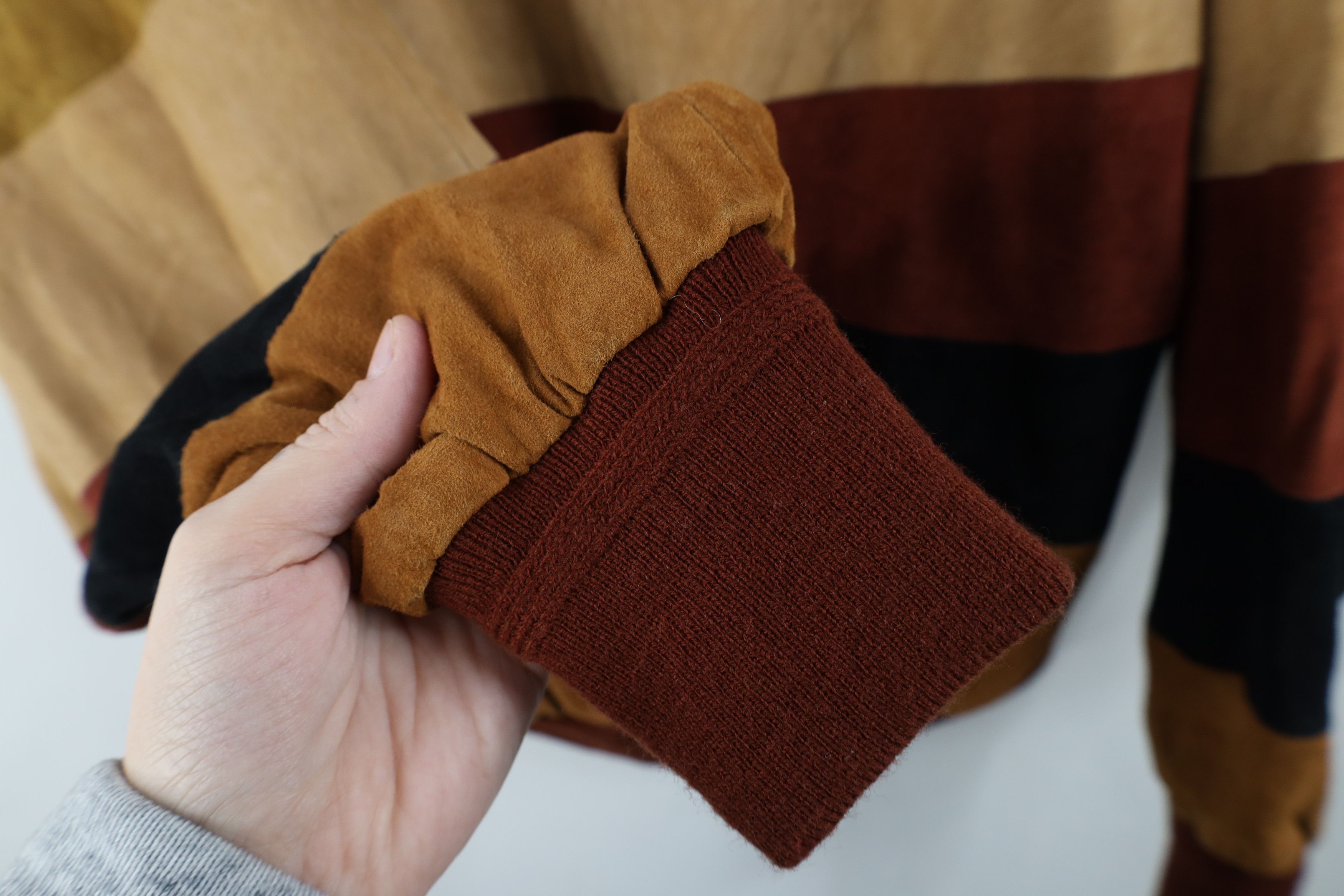 Vintage Vintage 90s Streetwear Reversible Suede Leather Silk Jacket Size US S / EU 44-46 / 1 - 8 Thumbnail