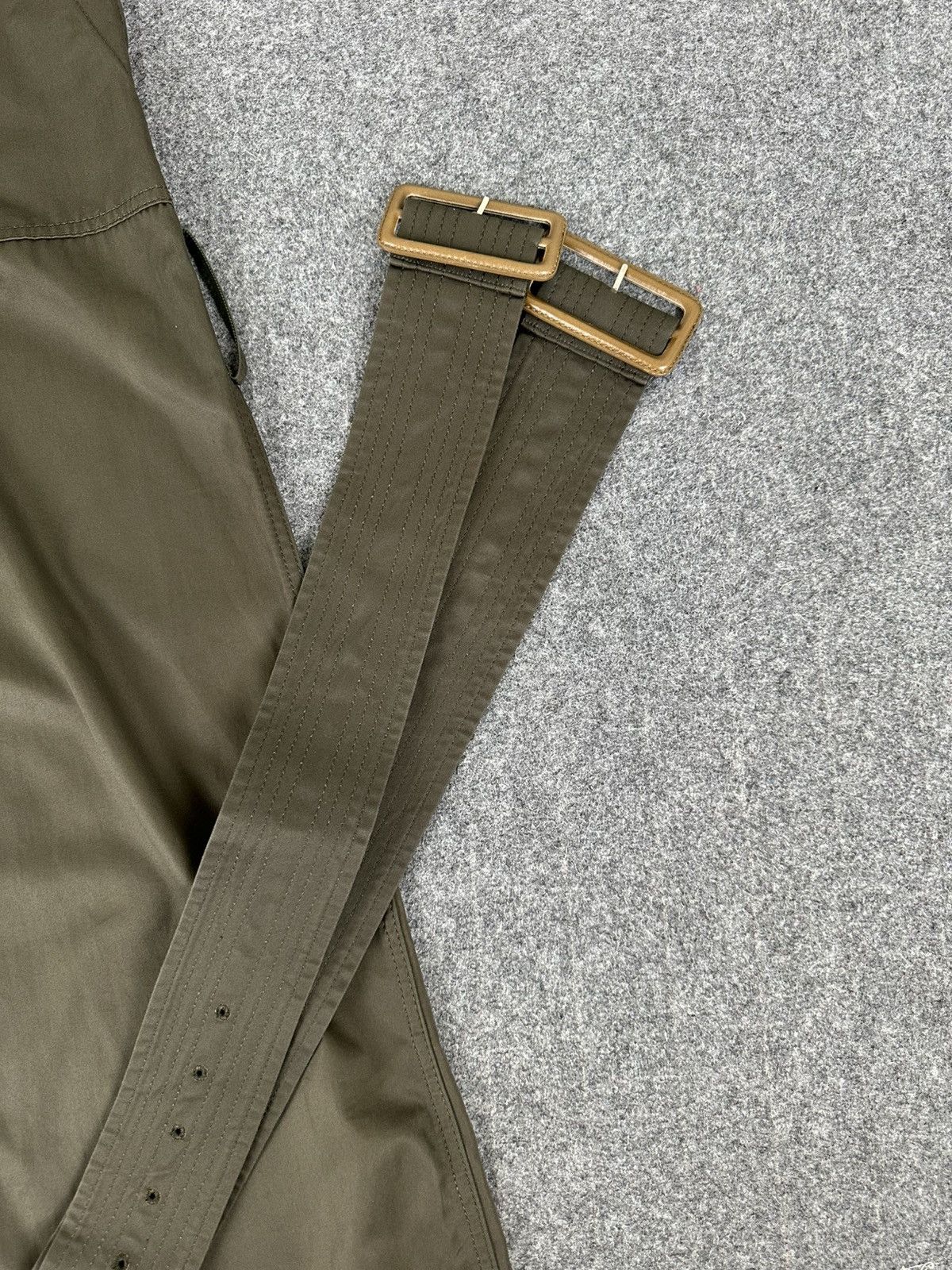 Sacai Sacai - Military Cargo Bondage Pants in Army Green Size 28" / US 6 / IT 42 - 10 Thumbnail