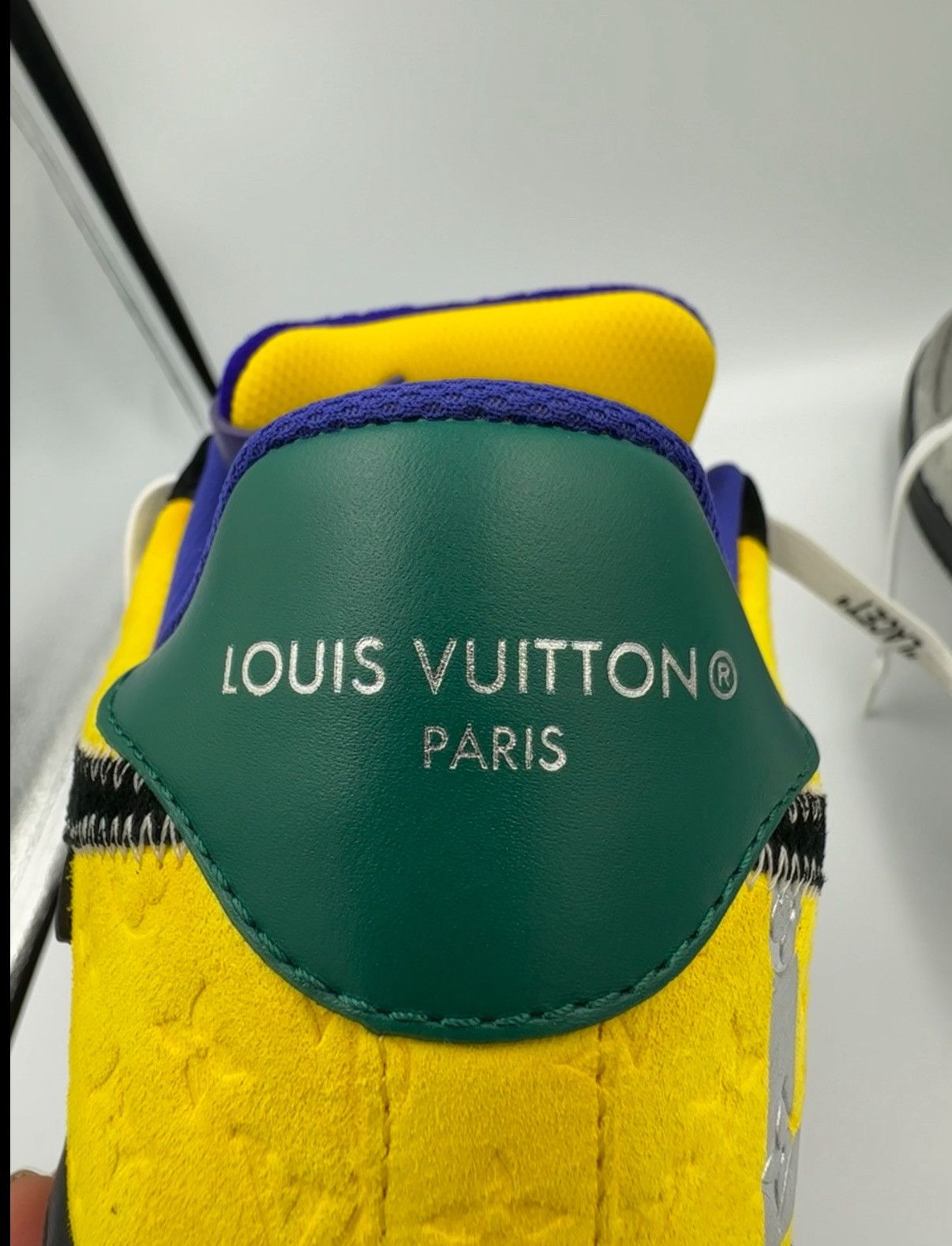 Louis Vuitton Louis Vuitton x Nike Air Force Size US 8 / EU 41 - 10 Thumbnail