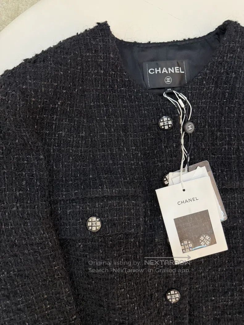 Chanel Chanel 21k rhinestone sequin tweed jacket Size M / US 6-8 / IT 42-44 - 4 Thumbnail