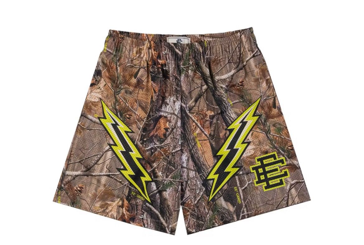 Eric Emanuel Eric Emanuel EE Camo w lime & black bolt shorts medium Size US 30 / EU 46 - 1 Thumbnail