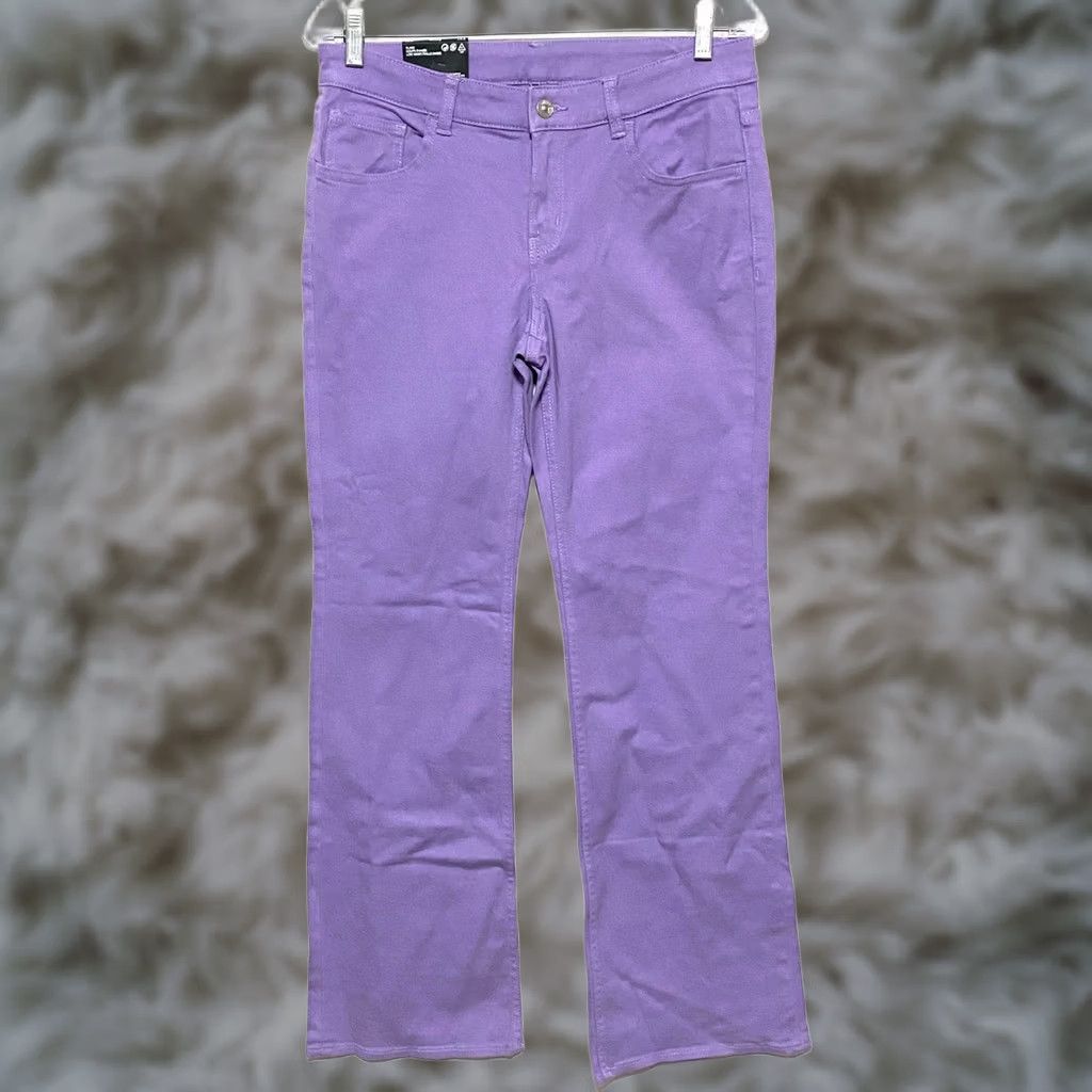 H&M Jeans Womens 8 Purple Pastel Flare Low Waist Denim Stretch Spring Boho NWT Size 30" / US 8 / IT 44 - 1 Thumbnail