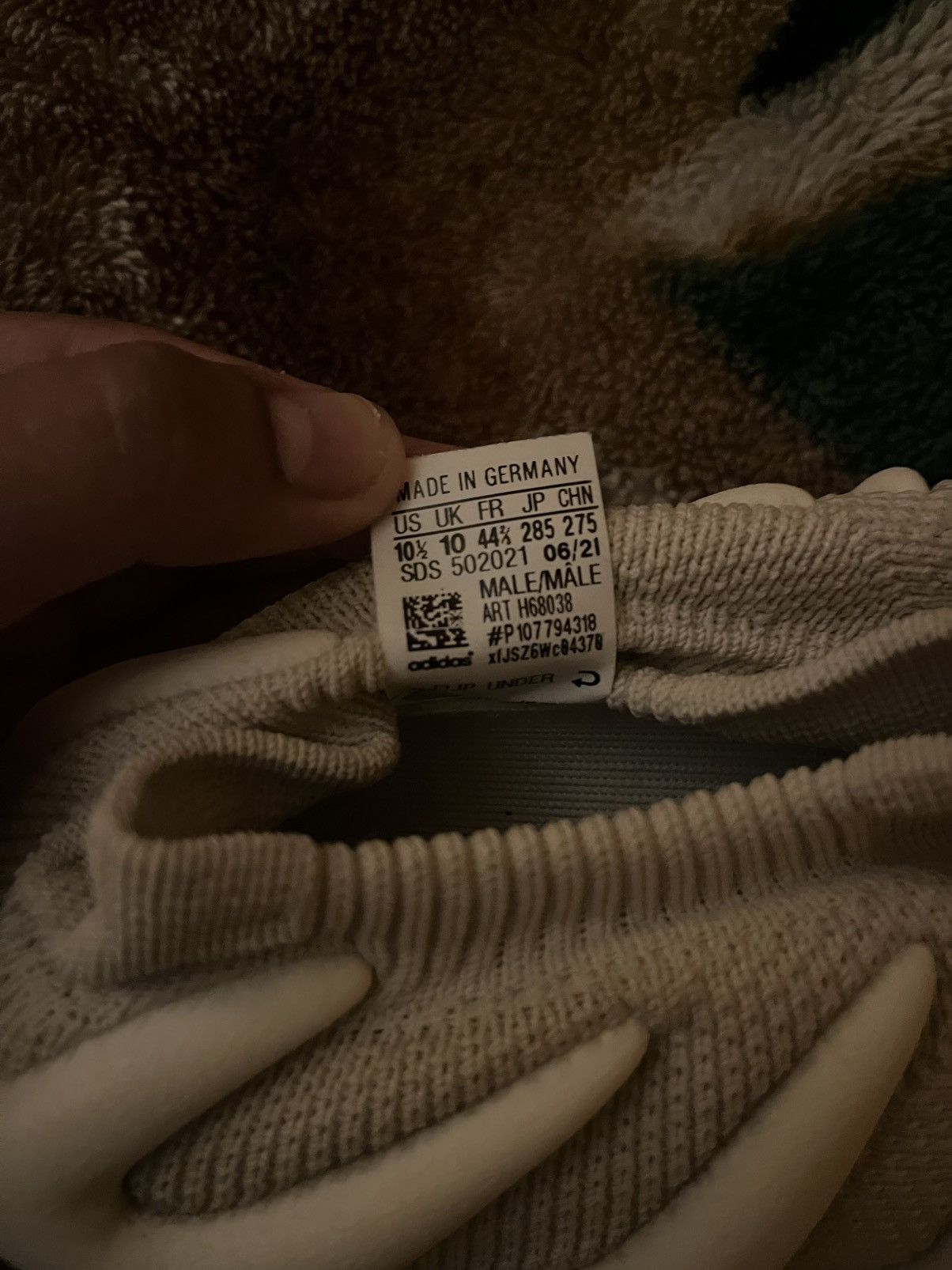 Yeezy Yeezy 450 Cloud White Size US 10.5 / EU 43-44 - 5 Thumbnail