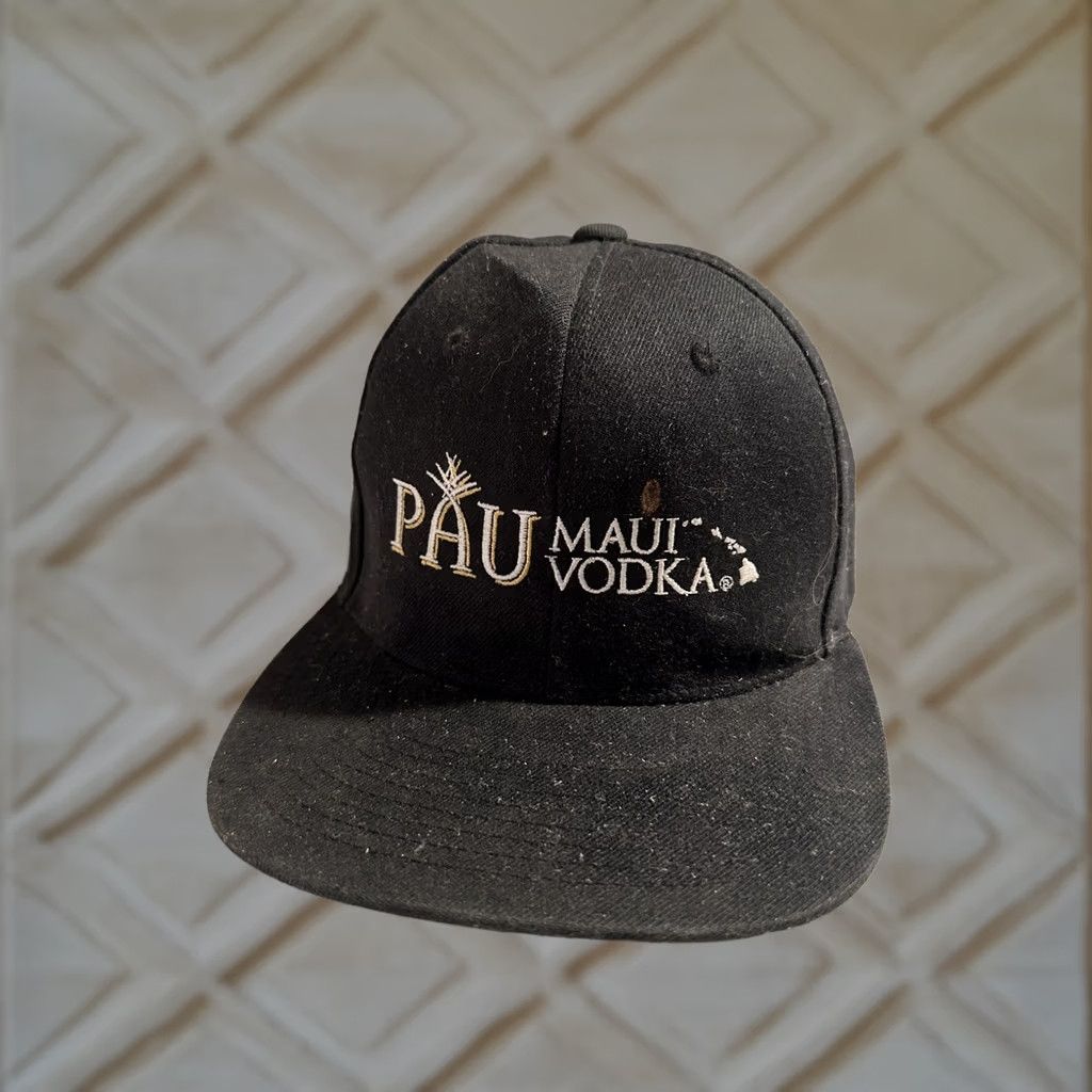 Vintage PAU MAUI Handmade Vodka (Hawaii) SnapBack Hat Cap Mens Black Trucker Hat One Size Men Black Snap-Back Cap Size ONE SIZE - 1 Thumbnail