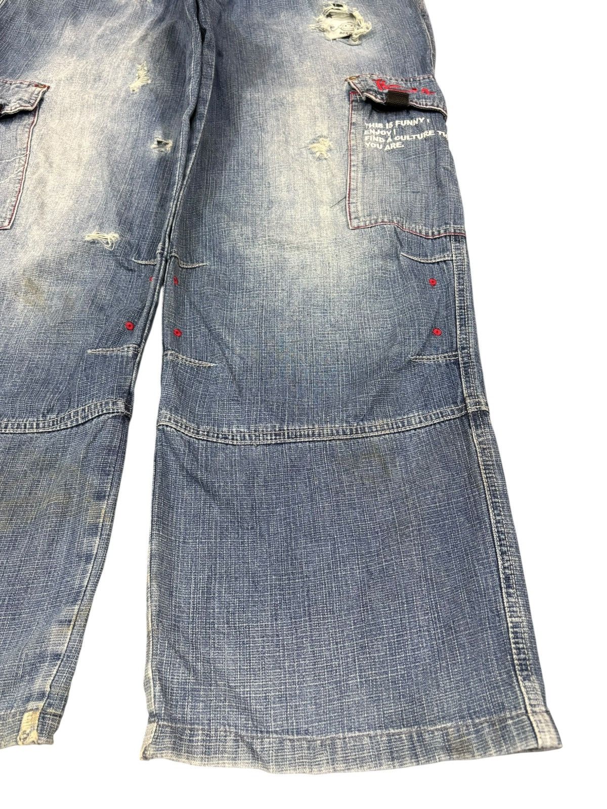 Japanese Brand Vintage Japanese Cargo Faded Wash Distress Baggy Skate Jeans Size US 34 / EU 50 - 7 Thumbnail
