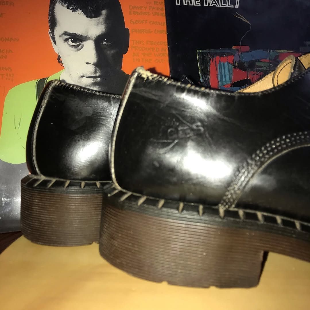 Dr. Martens Vintage Dr Martens Cross over boxtops 8420 Black Oxfords Size US 9 / EU 42 - 14 Thumbnail