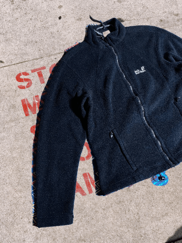 Jack Wolfskin Unisex Vintage Jack Wolfskin Fleece Jacket Hoodie Size US S / EU 44-46 / 1 - 1 Thumbnail