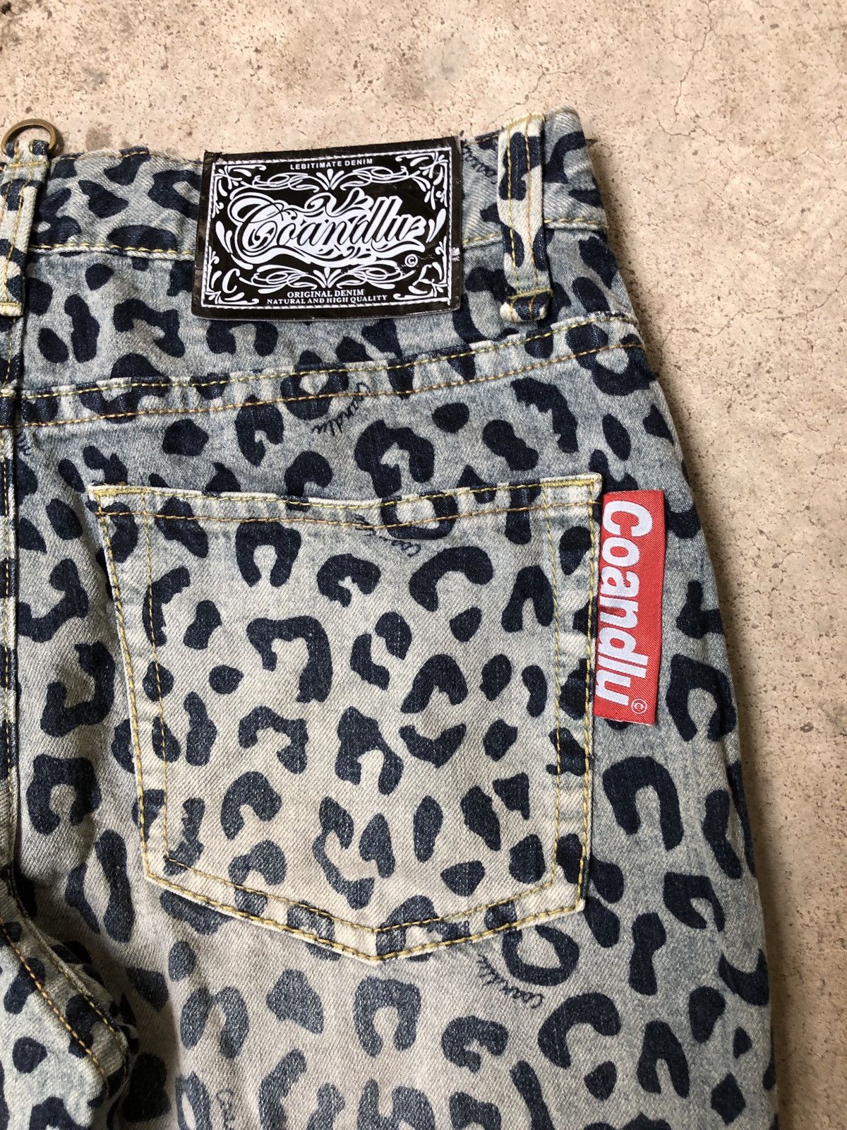 If Six Was Nine × Japanese Brand × Le Grande Bleu (L.G.B.) VINTAGE CO AND LU LEOPARD STYLE DENIM JEANS COANDLU Size US 32 / EU 48 - 7 Thumbnail