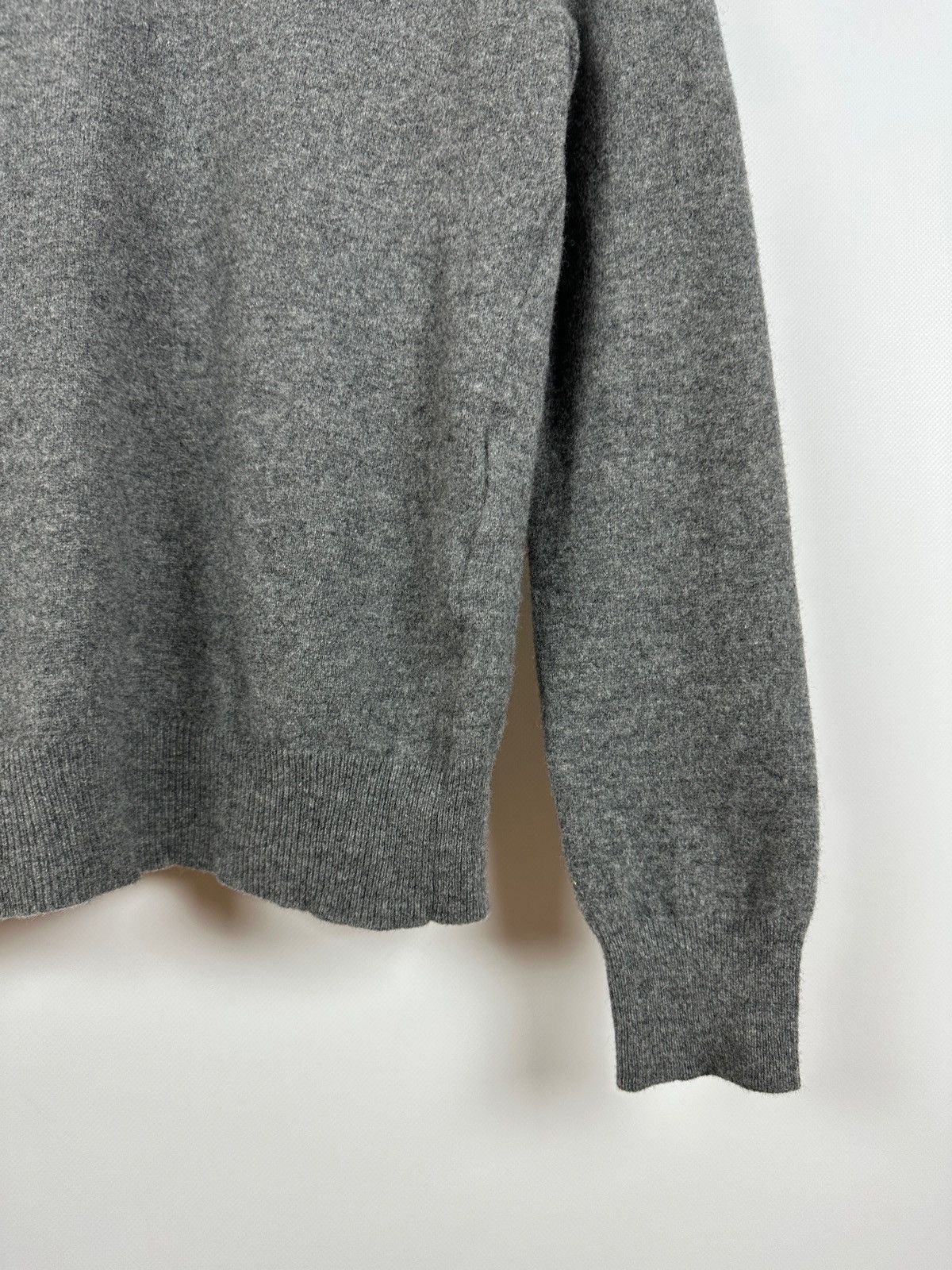 Comme des Garcons Comme des Garçons Play V-Neck Wool Double Heart Pullover Size US S / EU 44-46 / 1 - 11 Thumbnail