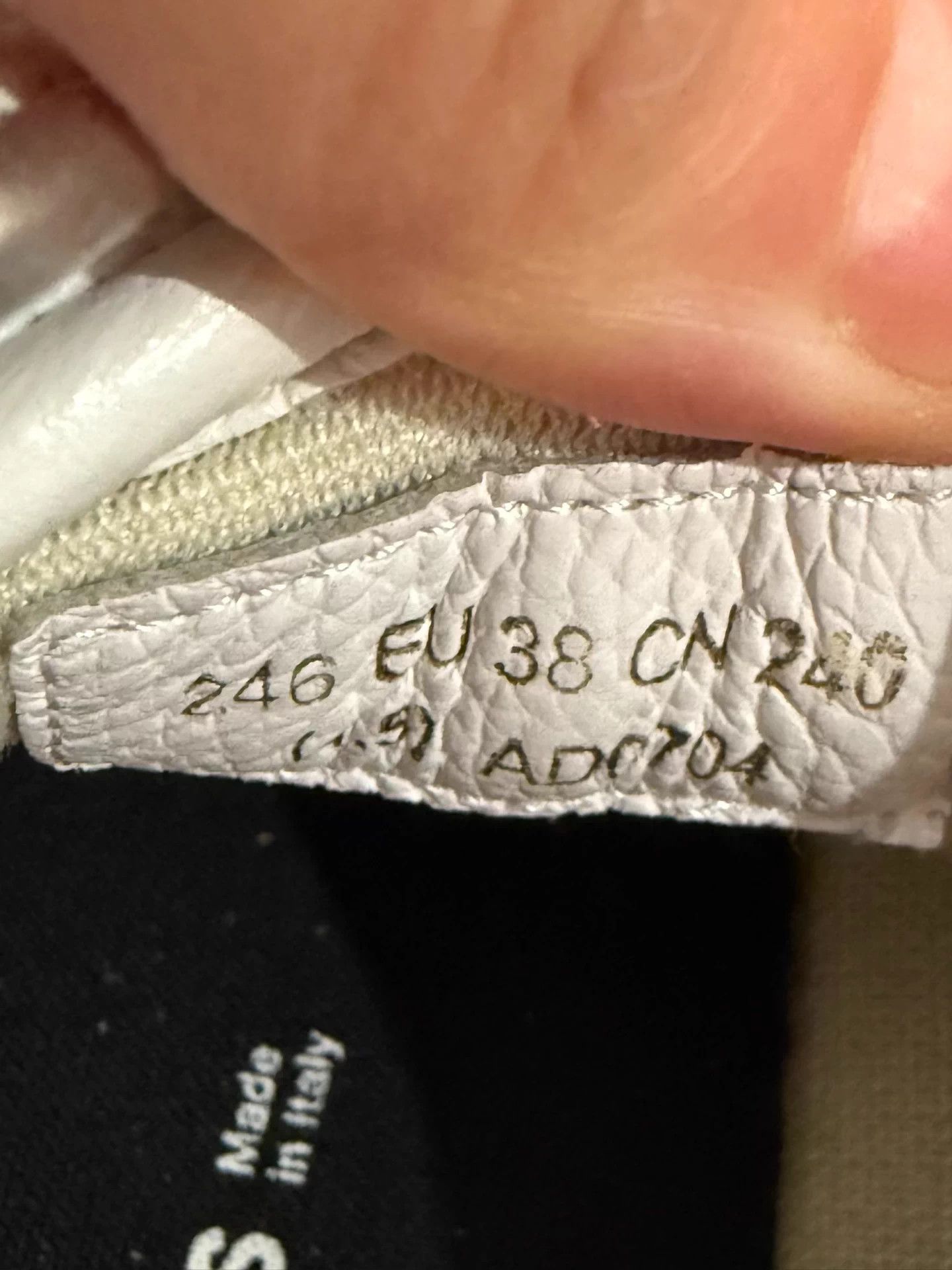 Acne Studios Acne Studios Wmns 38 Print White Kicks 2w 9/10 Authentic Size US 8 / IT 38 - 6 Thumbnail