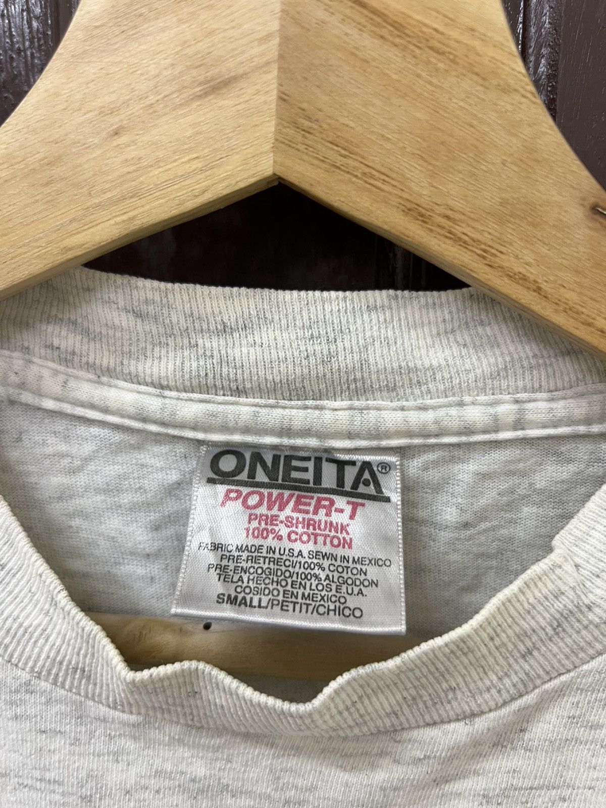 Vintage Vintage 90s Oneita Tag Virginia BullDog Single Stich Tee Size US S / EU 44-46 / 1 - 6 Thumbnail