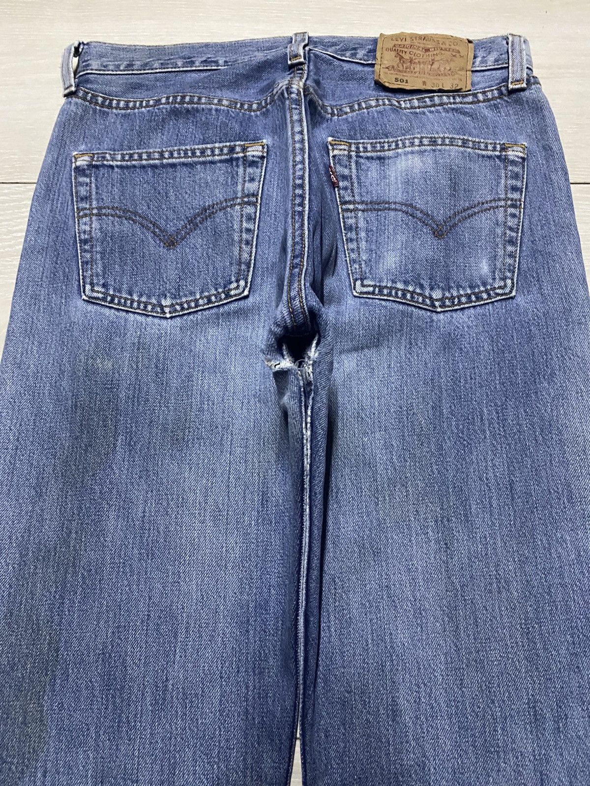 Levi's Vintage Levis 501 90s ButtonFly Grunge Distressed Jeans Size US 29 - 4 Thumbnail