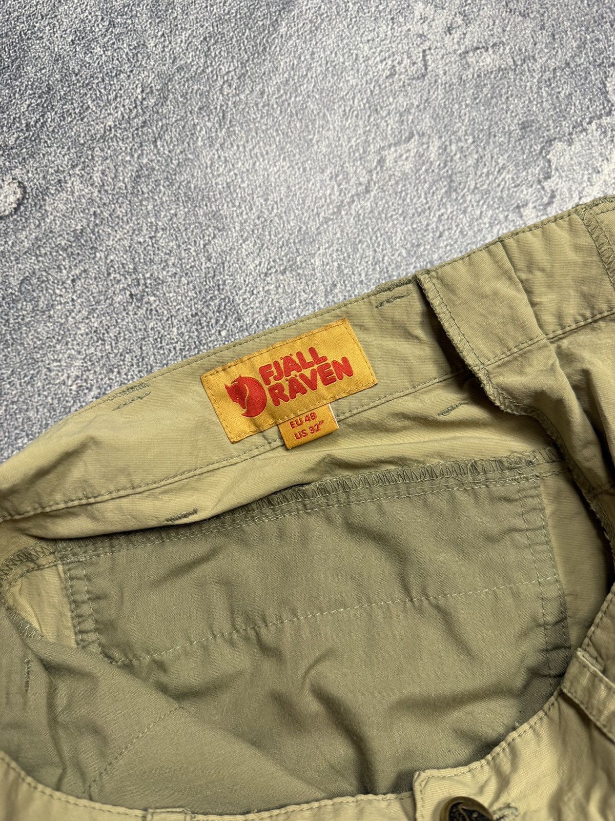 Fjallraven Vintage Fjallraven Cargo Pants Size 32" / US 10 / IT 46 - 11 Thumbnail