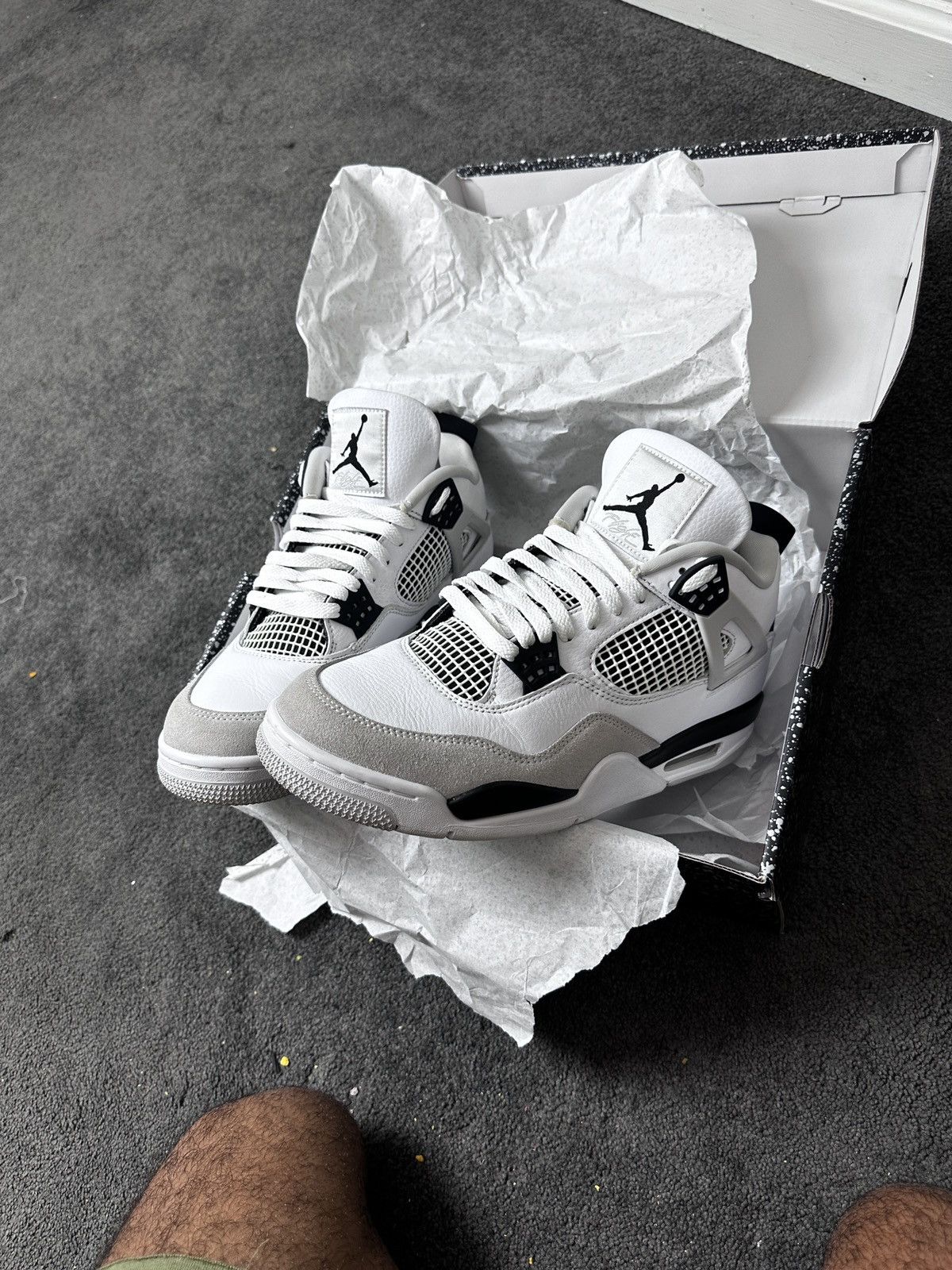 Jordan Brand Jordan 4 Retro- Military black Size US 10.5 / EU 43-44 - 6 Thumbnail
