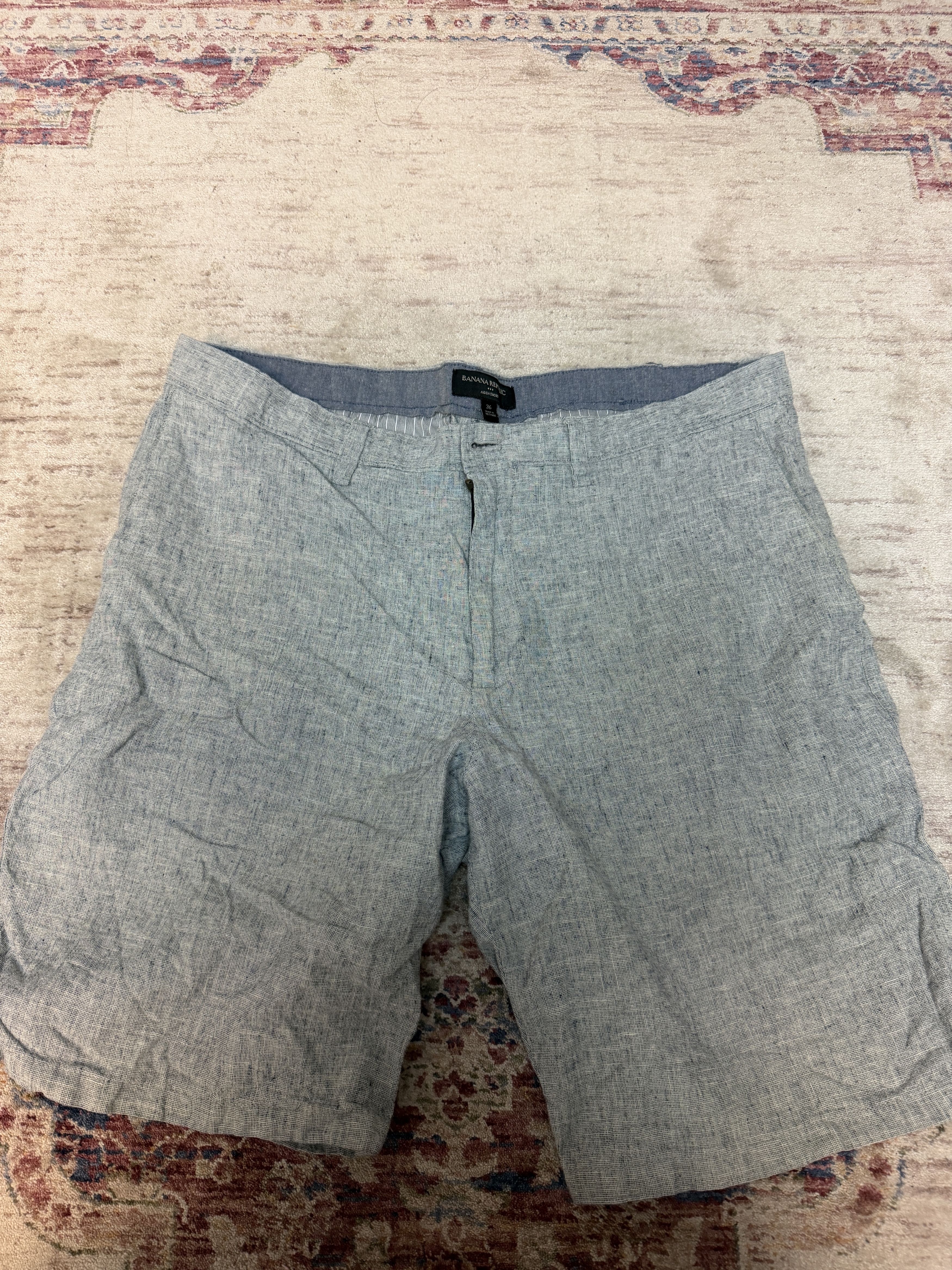 Banana Republic Banana Republic Men's Light Gray Linen Shorts Size 36 Size US 36 / EU 52 - 1 Thumbnail