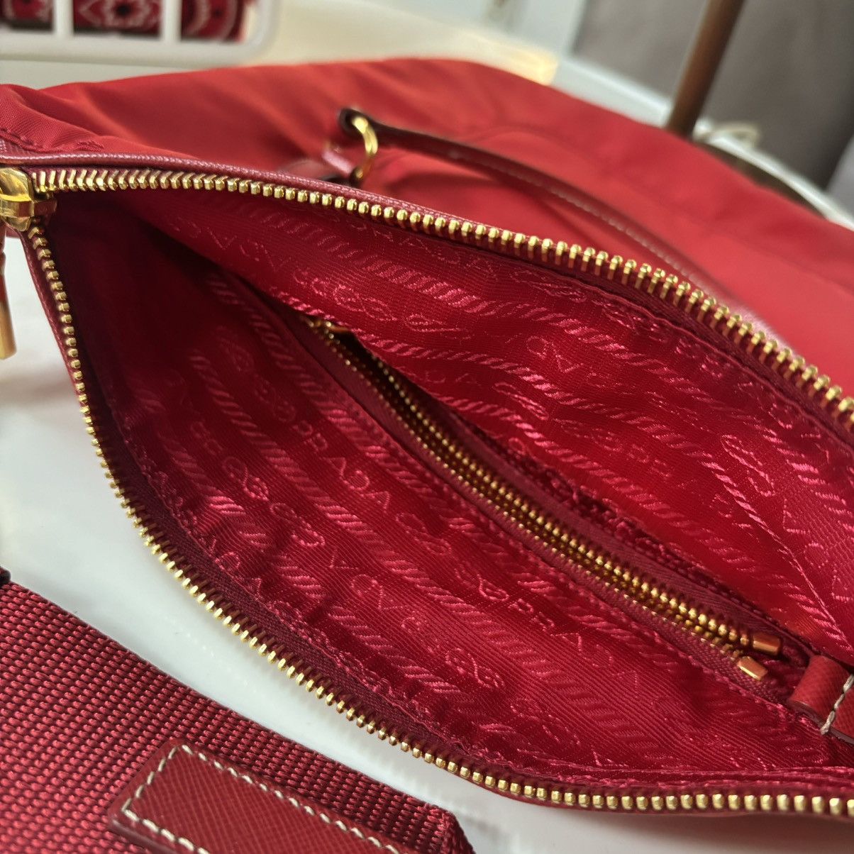 Prada Prada Red/Gold Nylon Crossbody Bag Size ONE SIZE - 10 Thumbnail