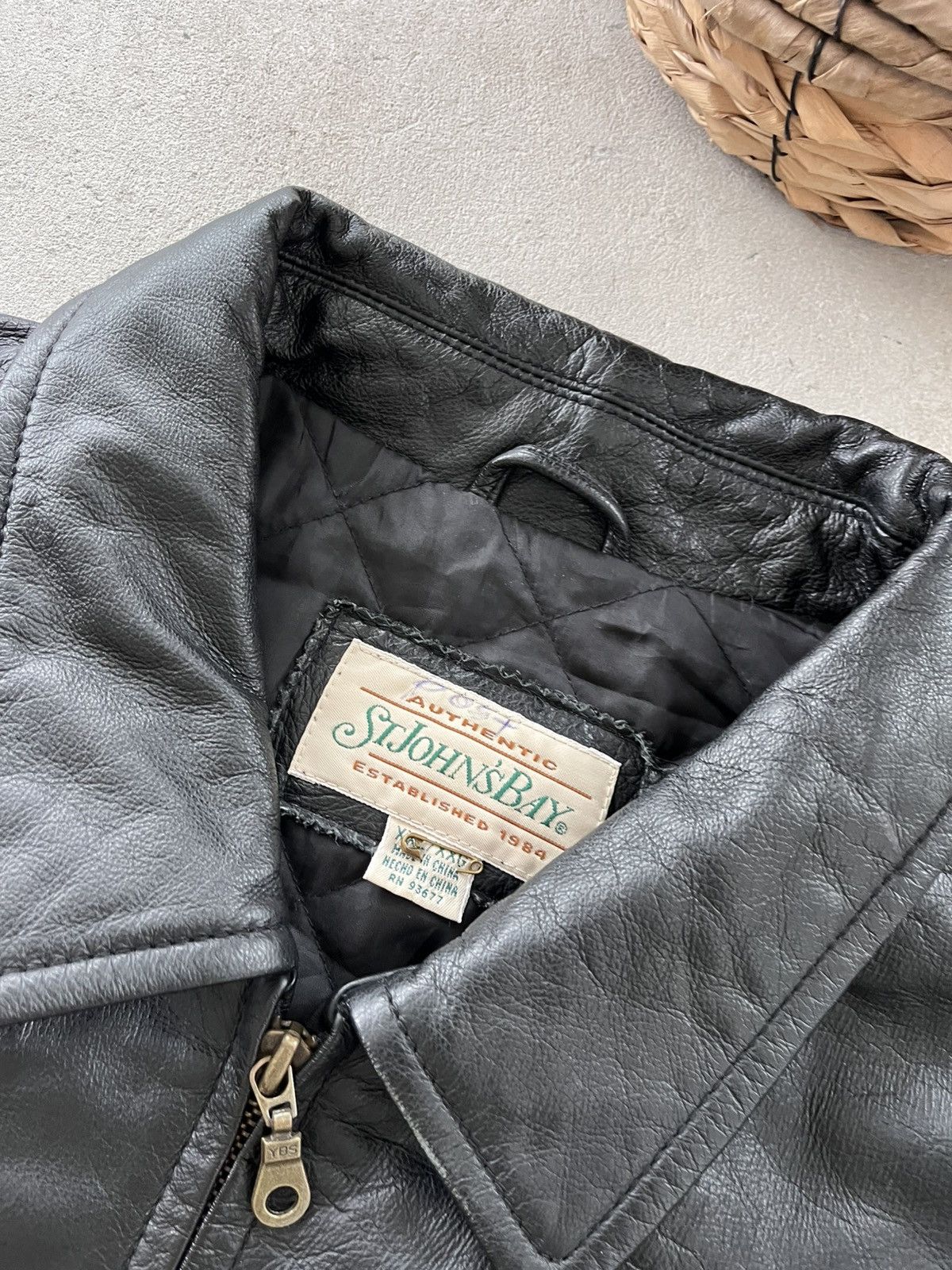 Genuine Leather Vintage Avantgarde Black Leather Coach Bomber Jacket Y2K Size US XXL / EU 58 / 5 - 9 Thumbnail