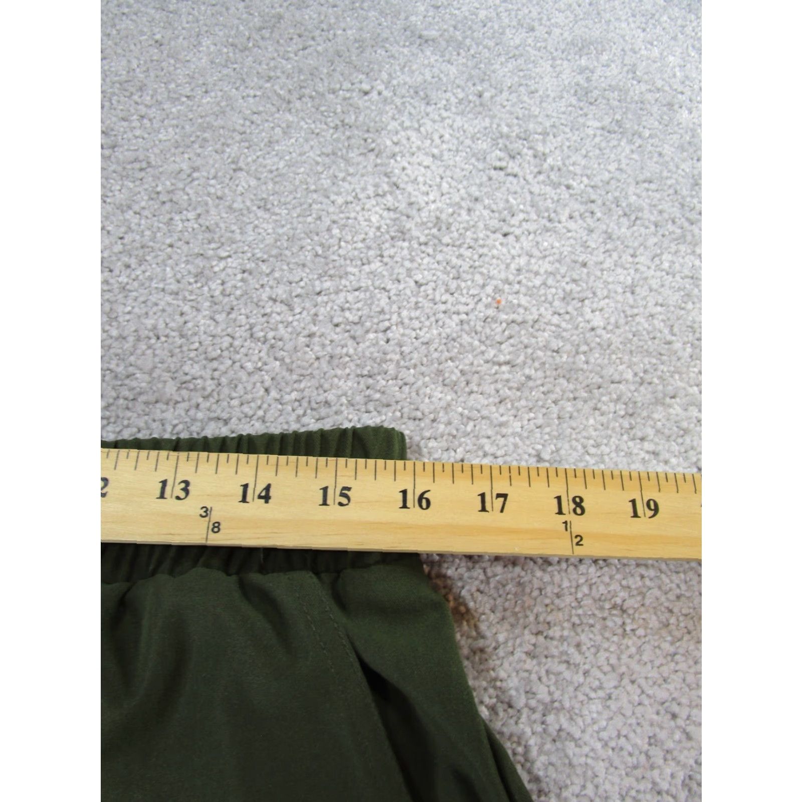 Vintage EPTM Shorts Mens 32 Green Polyester Cargo Leg Belt Read Size US 32 / EU 48 - 7 Thumbnail