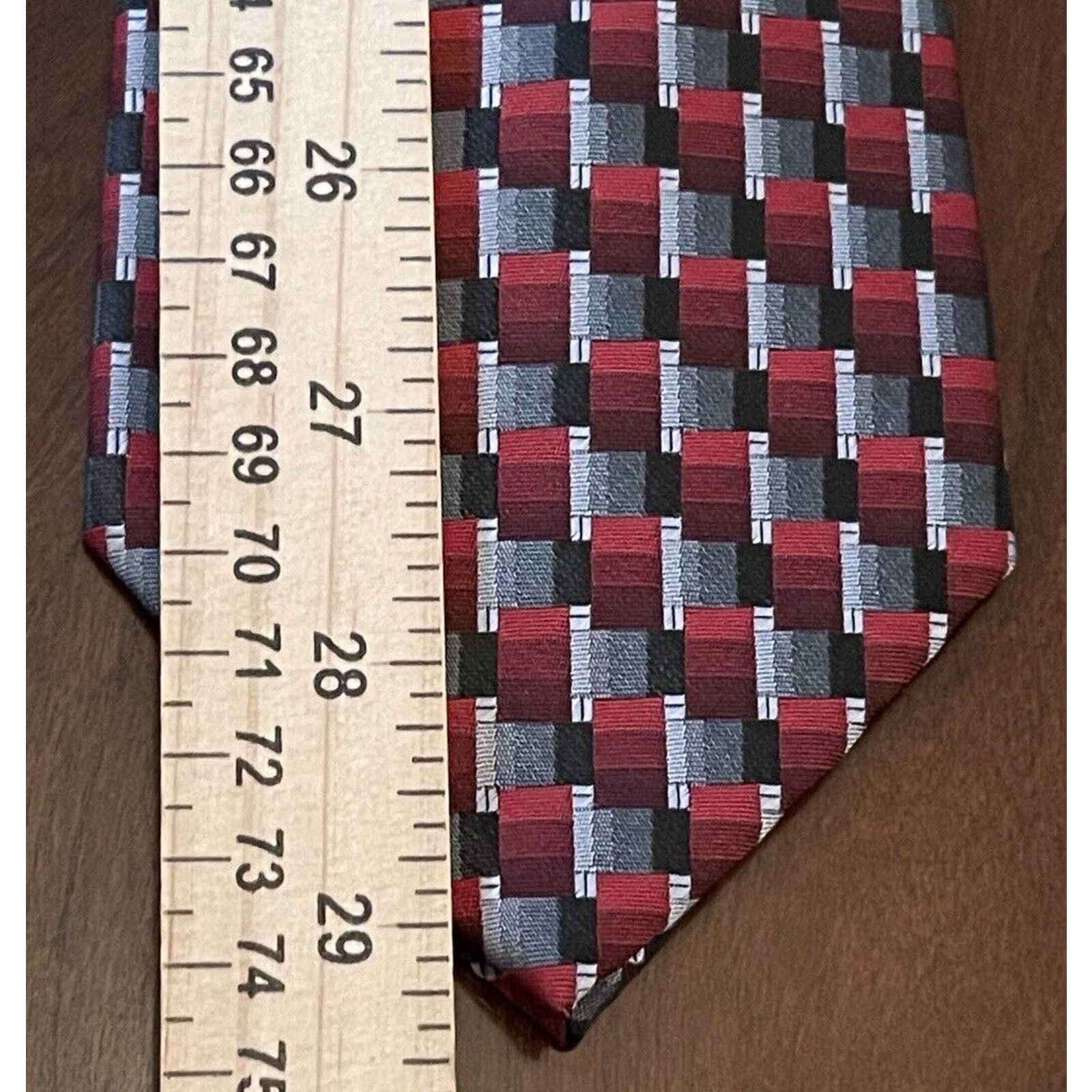 Croft & Barrow Croft & Barrow Red Gray Black 100% Polyester Made In China Size ONE SIZE - 5 Thumbnail