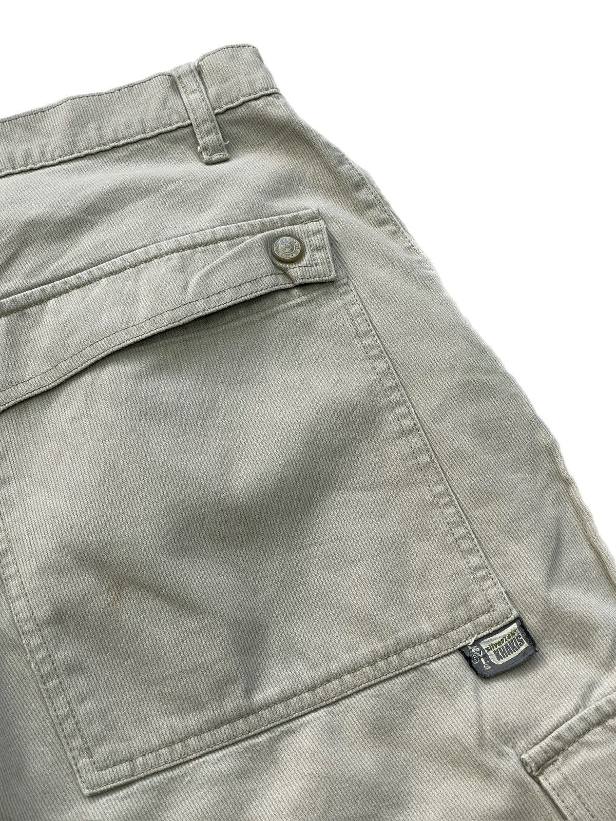 Levi's Levis cargo wide shorts cargo silver tab baggy khakis y2k Size US 33 - 13 Thumbnail