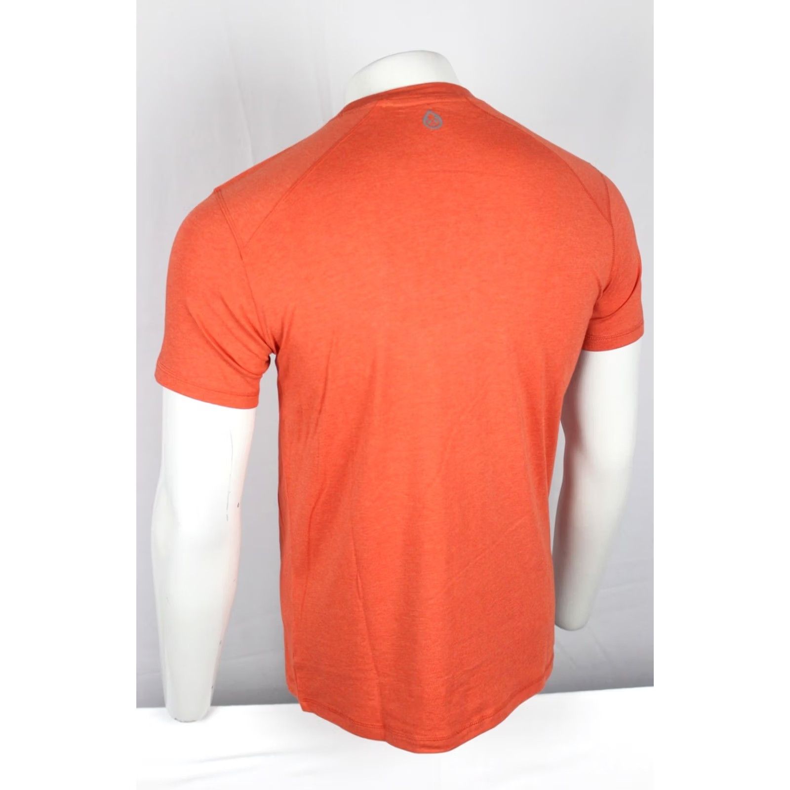 Vintage VINTAGE Tasc Men's Carrolton Tee Short Sleeve T Shirt Gym Training Fire Heather Bamboo Size US S / EU 44-46 / 1 - 2 Thumbnail