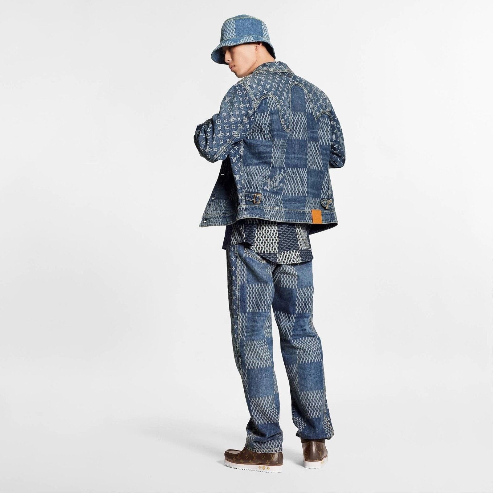 Louis Vuitton Louis Vuitton x Nigo Giant Damier Waves Monogram Logo Blue Size US 32 / EU 48 - 12 Thumbnail