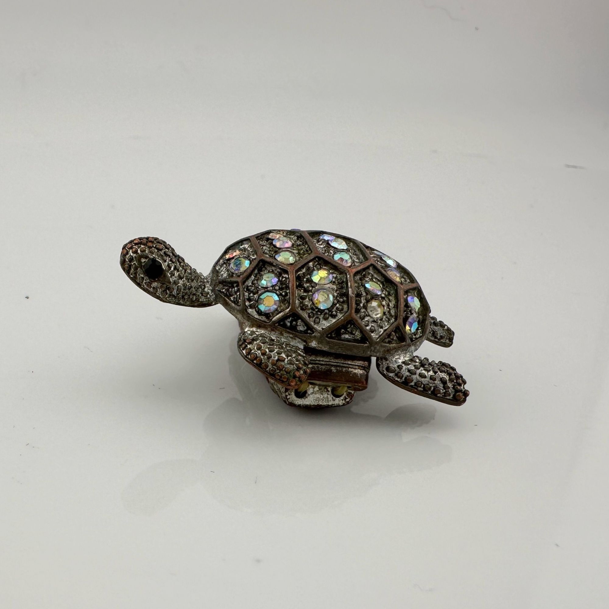 Vintage Vintage Costume Jewelry Owl, Dolphin and Turtle Rhinestone Size ONE SIZE - 15 Thumbnail