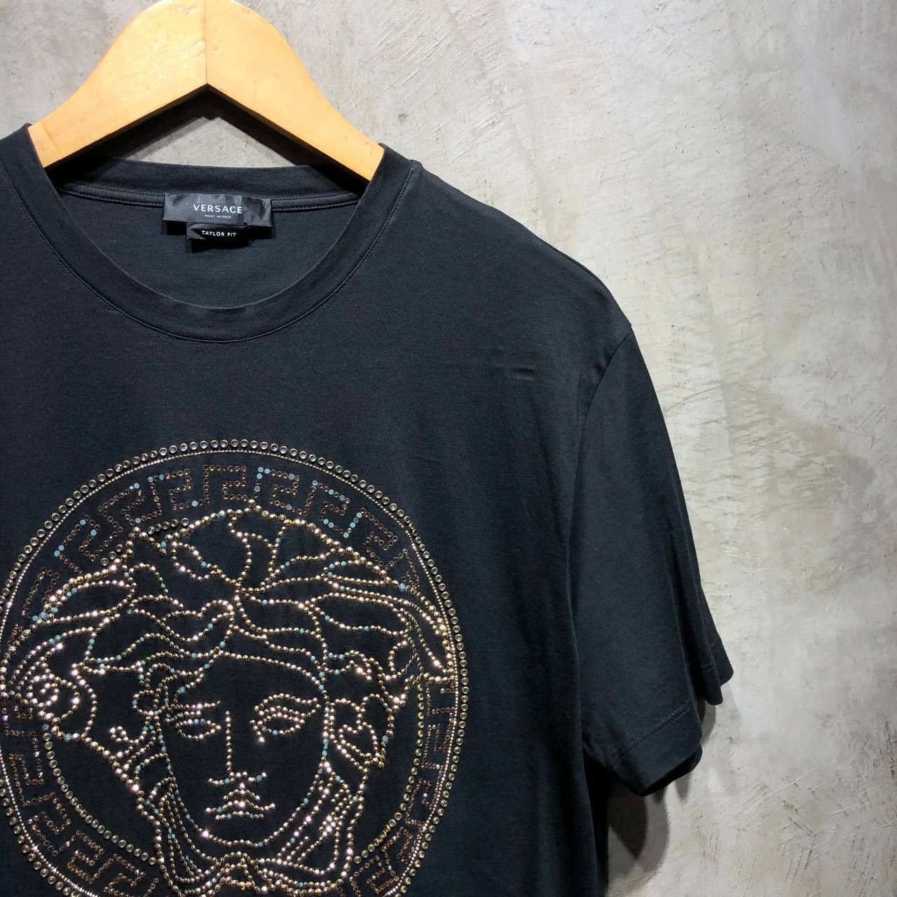 Versace Versace Medusa head crystal embellish tee Size US M / EU 48-50 / 2 - 4 Thumbnail