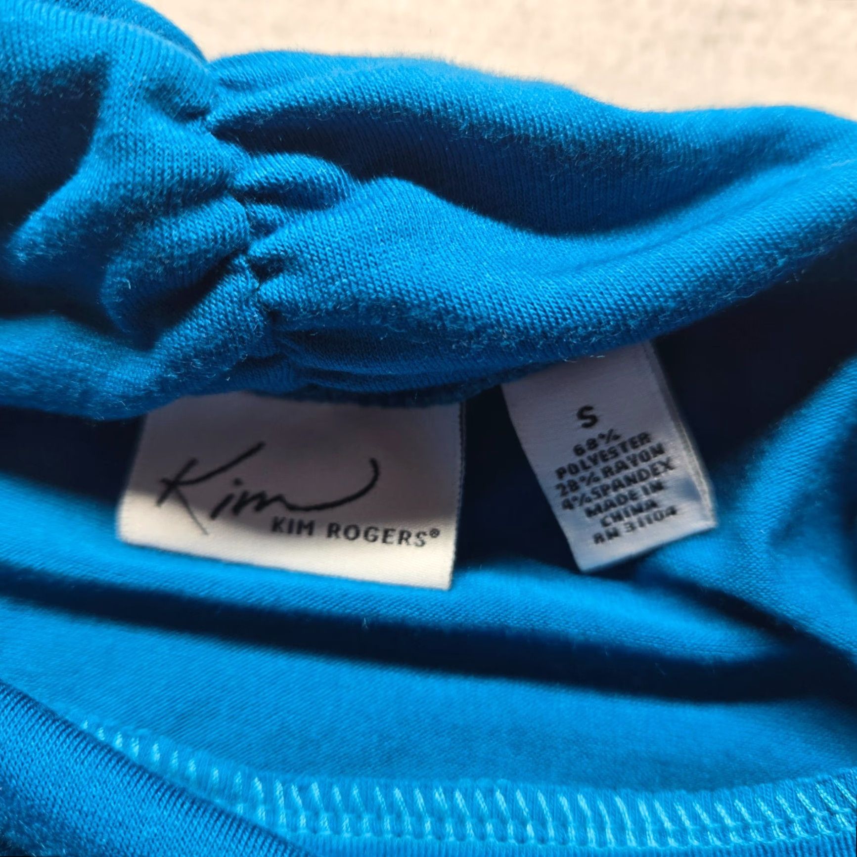 Vintage Kim Rogers Shirt Solid Blue Turtleneck Long Sleeve Rayon Stretch Women's S Small Size S / US 4 / IT 40 - 3 Thumbnail