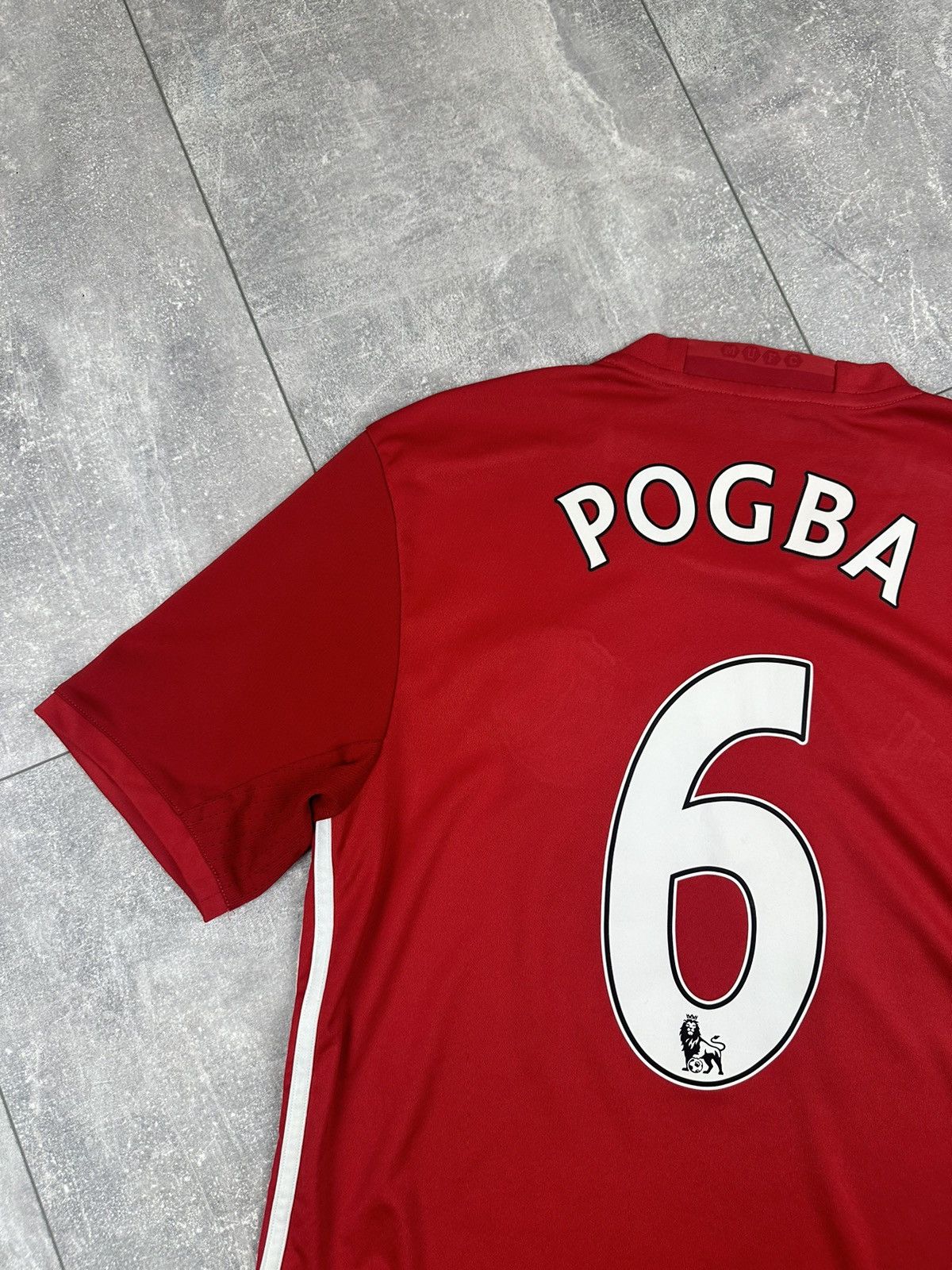 Adidas Adidas Manchester United #6 Pogba Home Jersey AI6720 Size US S / EU 44-46 / 1 - 17 Thumbnail