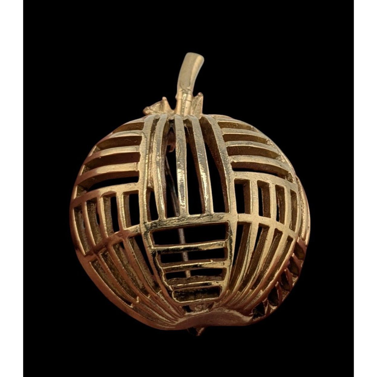 Other Vintage Collectible Coro Abstract Apple Brooch Gold Tone Size ONE SIZE - 1 Thumbnail