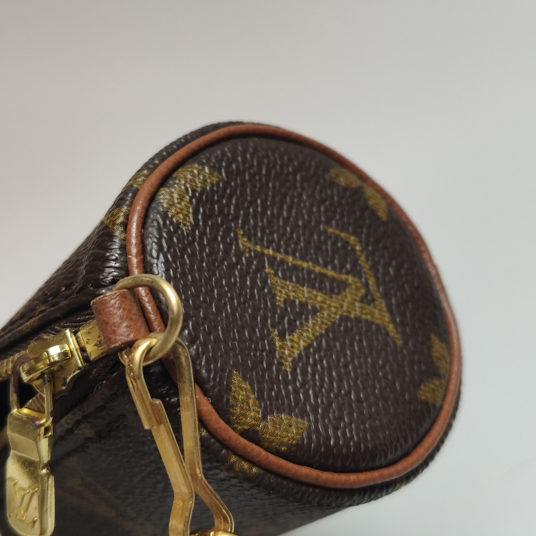 Louis Vuitton Louis Vuitton (LV) Papillon Mini Cowhide Monogram Printed D Size ONE SIZE - 9 Thumbnail