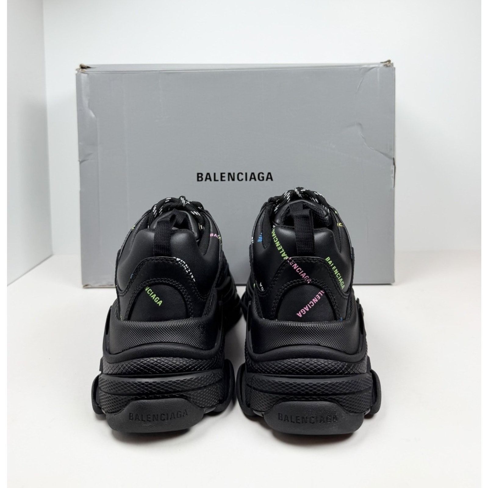 Balenciaga Size 39EU/6US - Balenciaga Triple S Multicolor Size US 6 / EU 39 - 4 Thumbnail