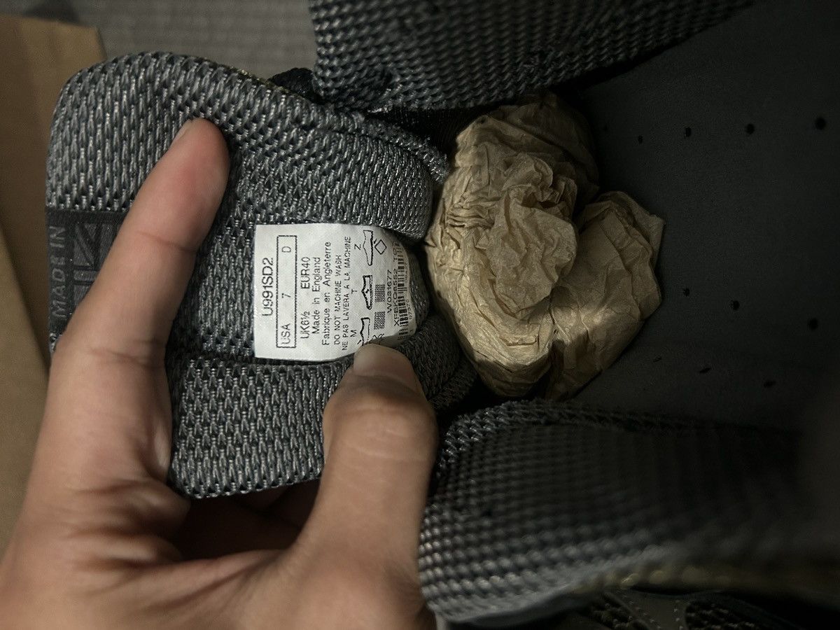 New Balance × Stone Island new balance 991v2 stone island Size US 7 / EU 40 - 4 Thumbnail
