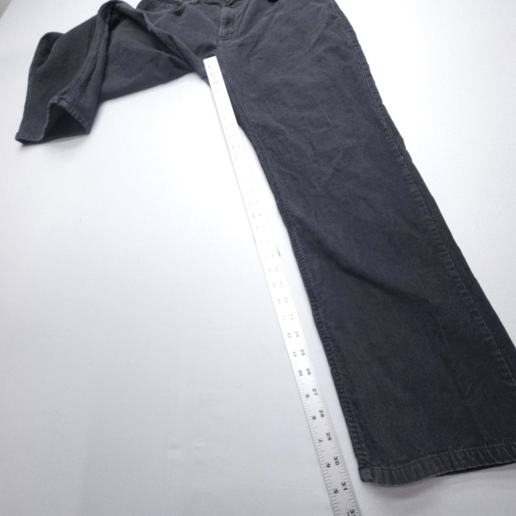 Eddie Bauer Eddie Bauer Mens Gray Straight Corduroy Pants 38 x 32 (Actual 36 x 31") Regular Chino Casual Pants Size US 38 / EU 54 - 4 Thumbnail