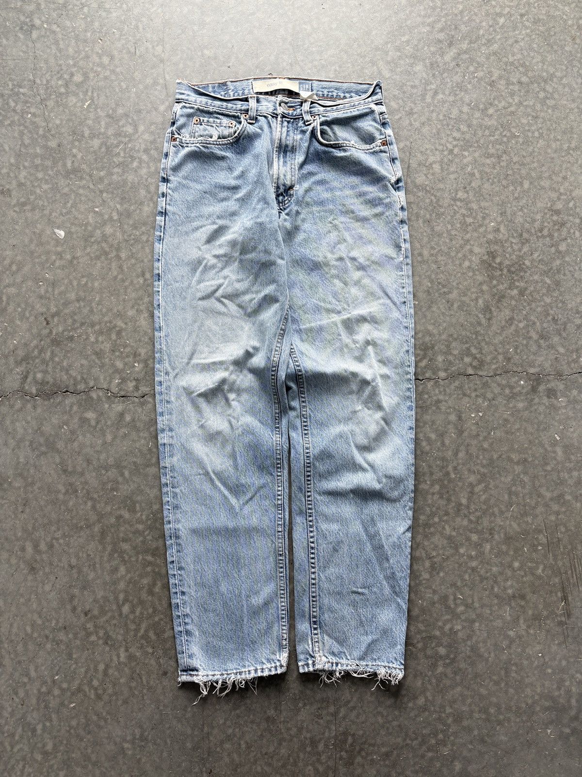 Gap Vintage Y2K Gap Easy Fit Light Wash Denim Jeans Size US 29 - 1 Thumbnail