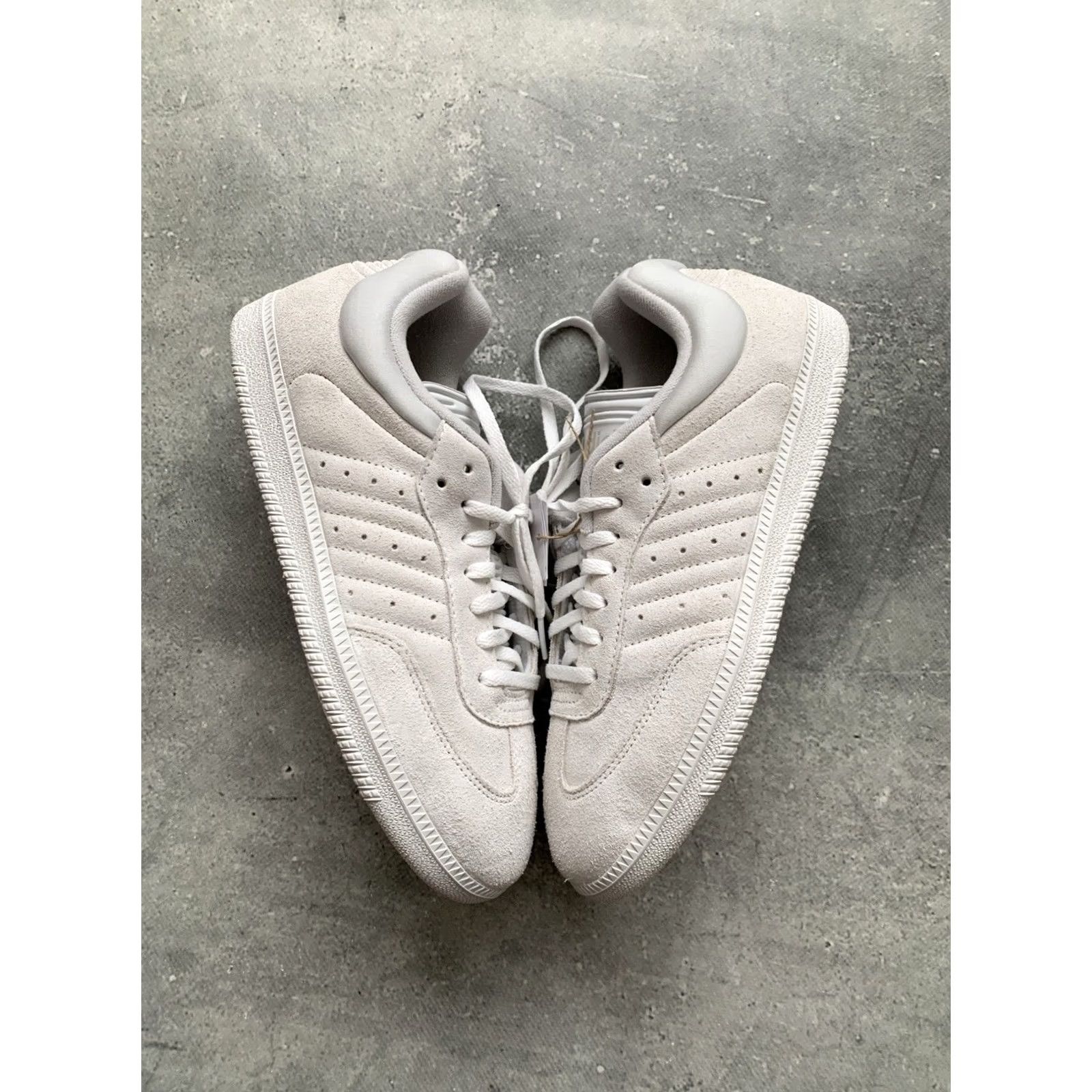 Adidas ADIDAS Samba White Vapour SAMBA White Vapour Men US 9.5 UK 9 EU 43 1/3 Sneaker Athletic Suede 2024 Size US 9 / EU 42 - 3 Thumbnail