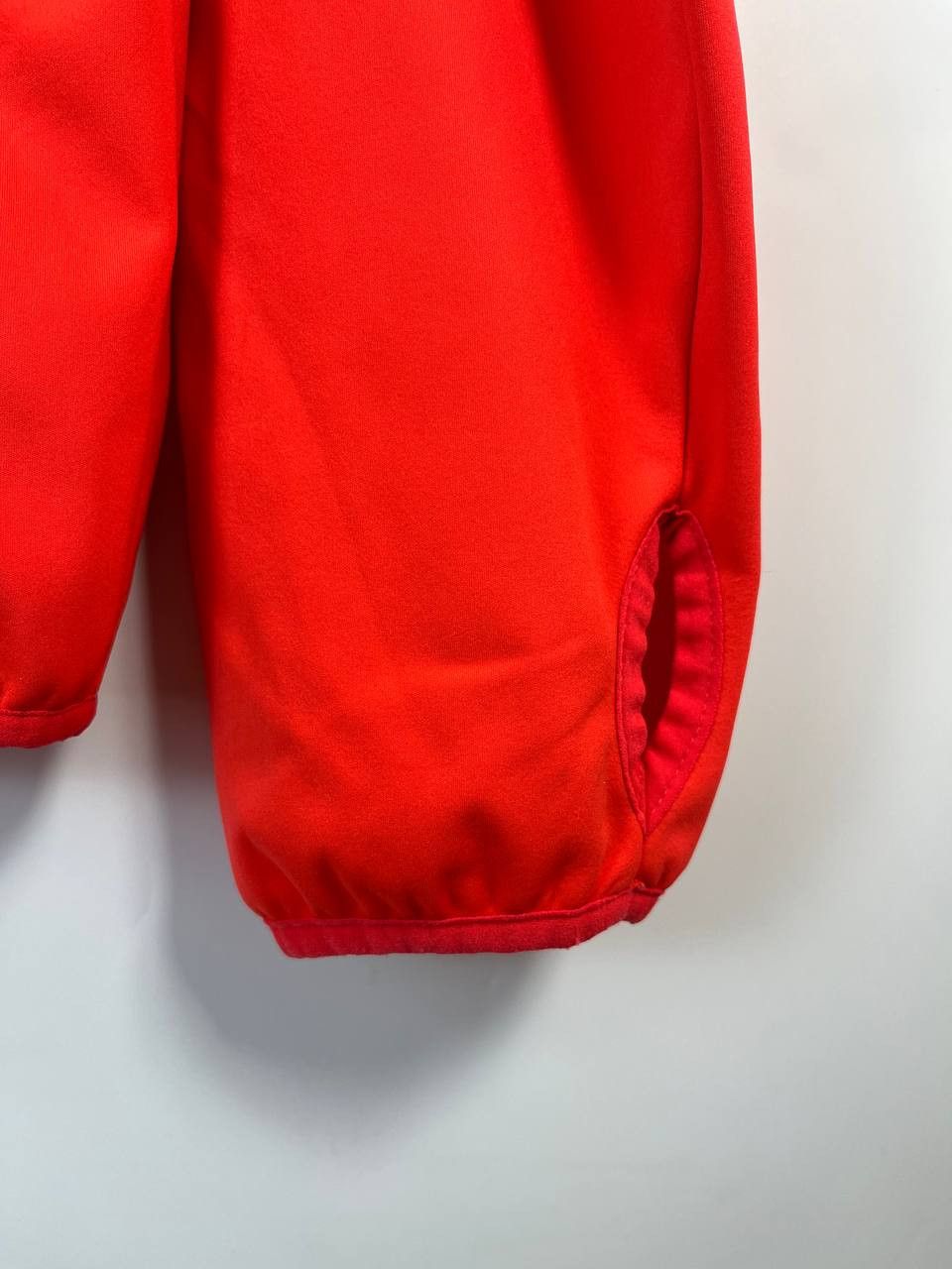 New Balance LIVERPOOL 2016/17 FOOTBALL TRAINING JACKET NEW BALANCE Sz S Size US S / EU 44-46 / 1 - 3 Thumbnail