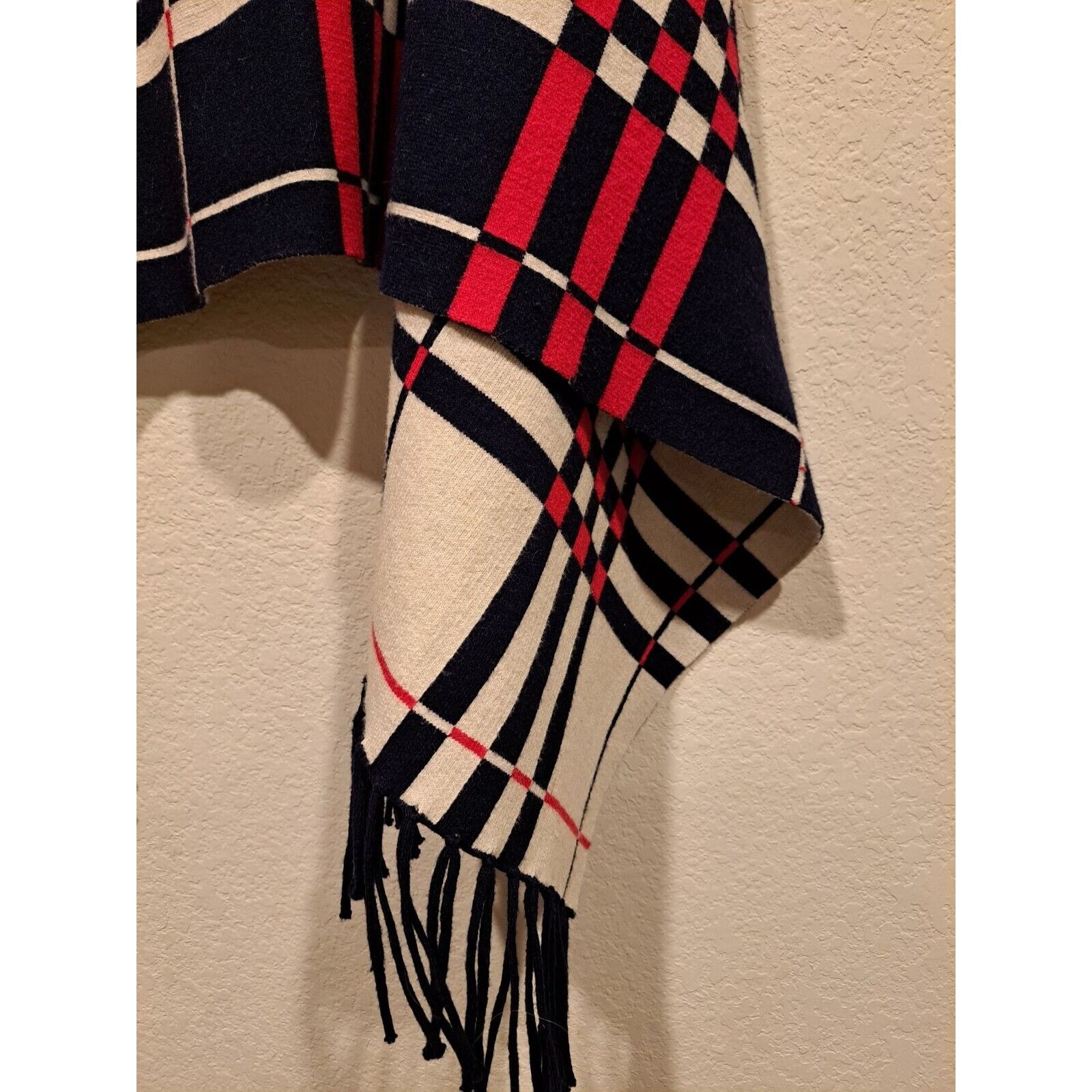 Other Cherie Bliss Shaw Scarf Shrug sweater plaid fringe one size Size ONE SIZE - 9 Thumbnail