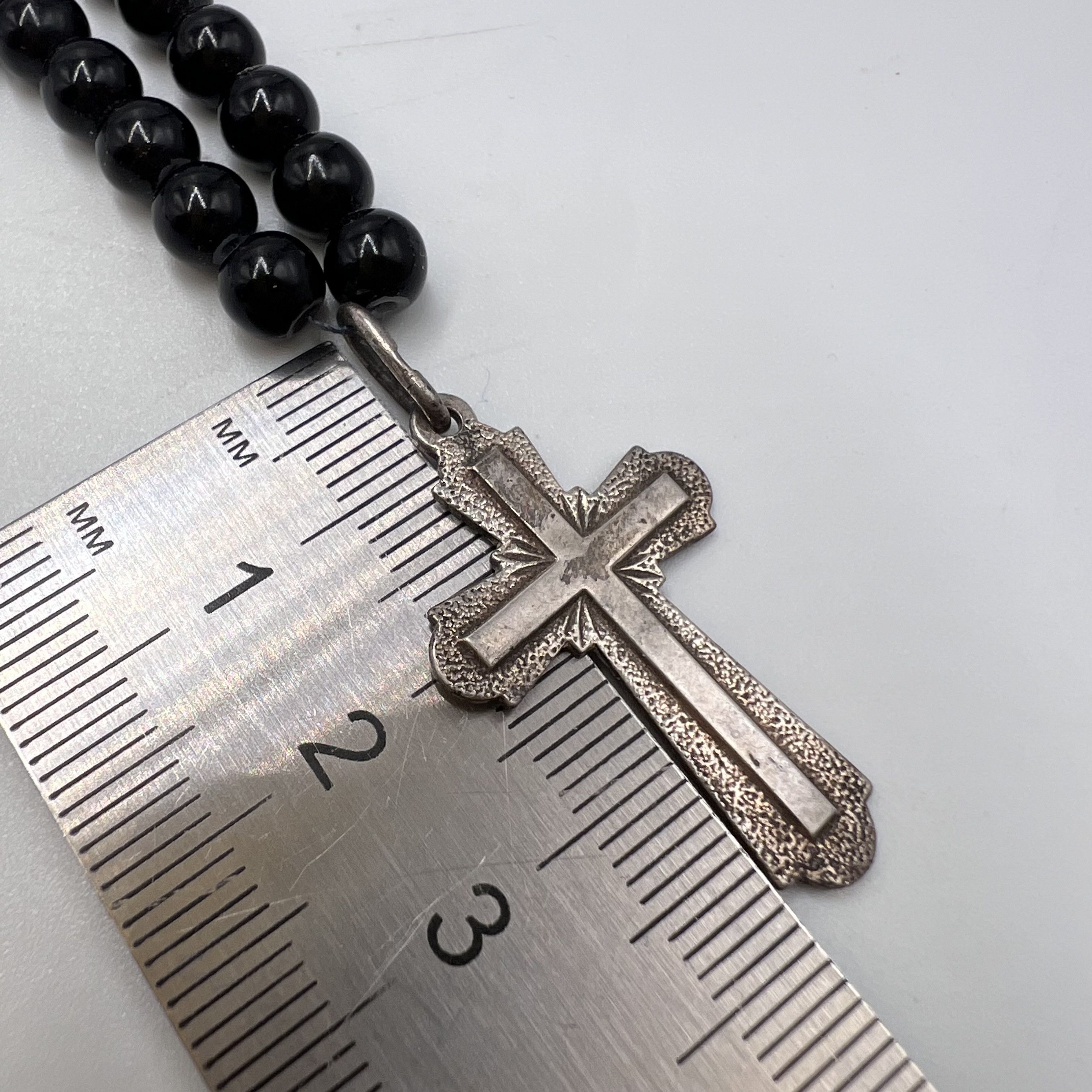 Vintage Vintage Silver Cross Rosary Black Beads Christian Prayer Size ONE SIZE - 4 Thumbnail