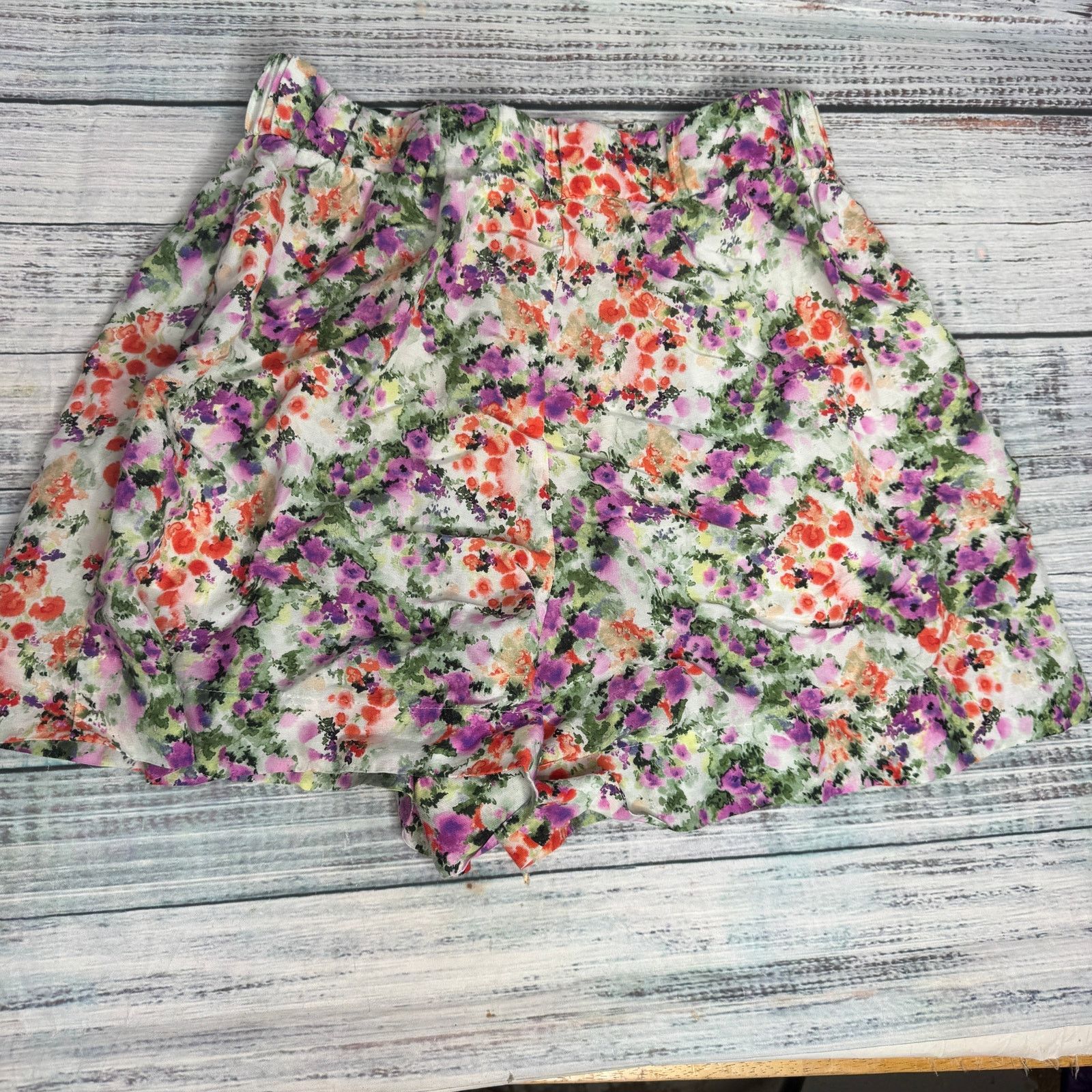 & Other Stories & Other Stories Wide Floral Print Shorts size 10 US Size 32" / US 10 / IT 46 - 3 Thumbnail