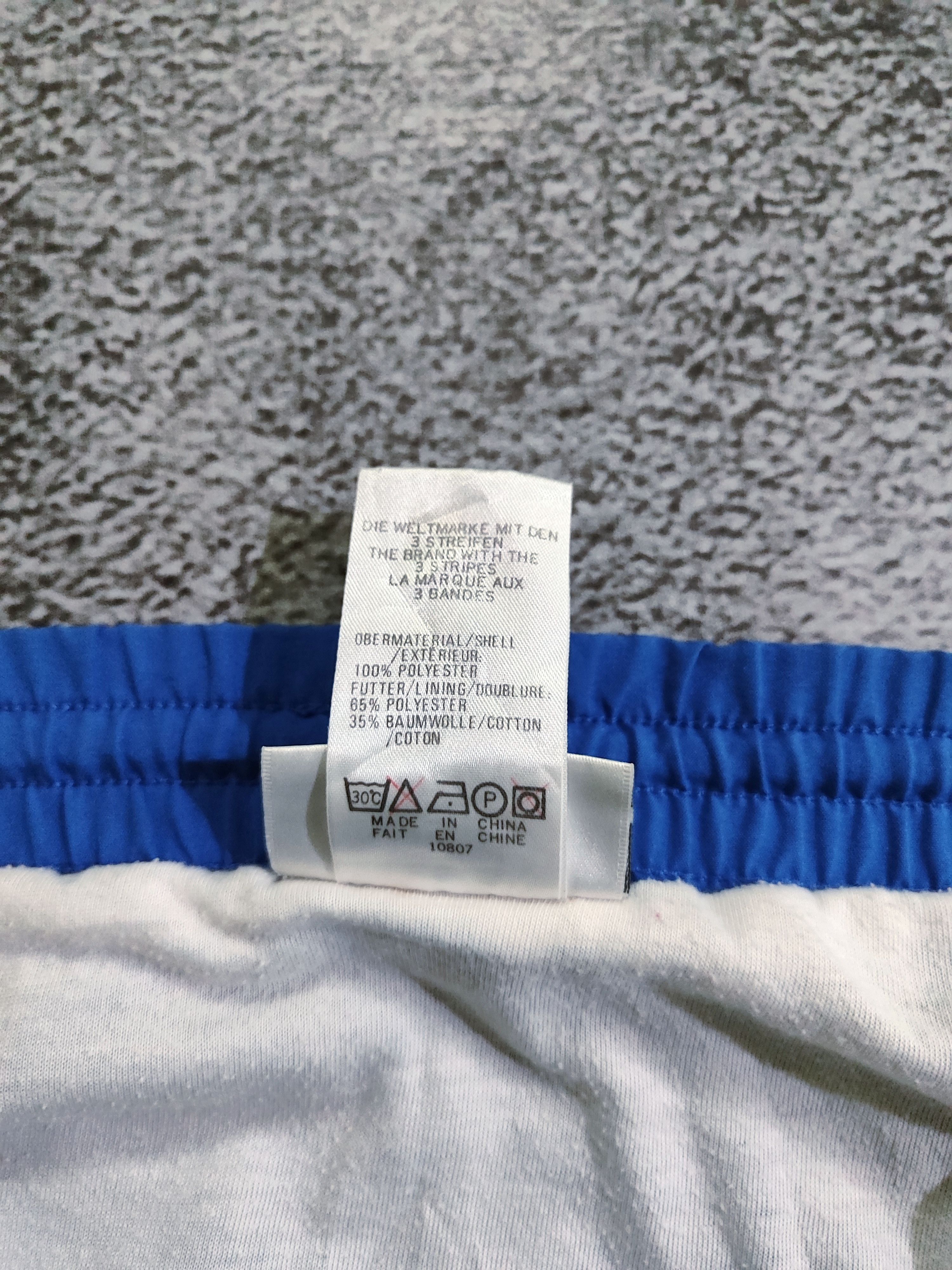 Adidas Very Rare Vintage 90s Adidas Short France National Team Size US 36 / EU 52 - 7 Thumbnail